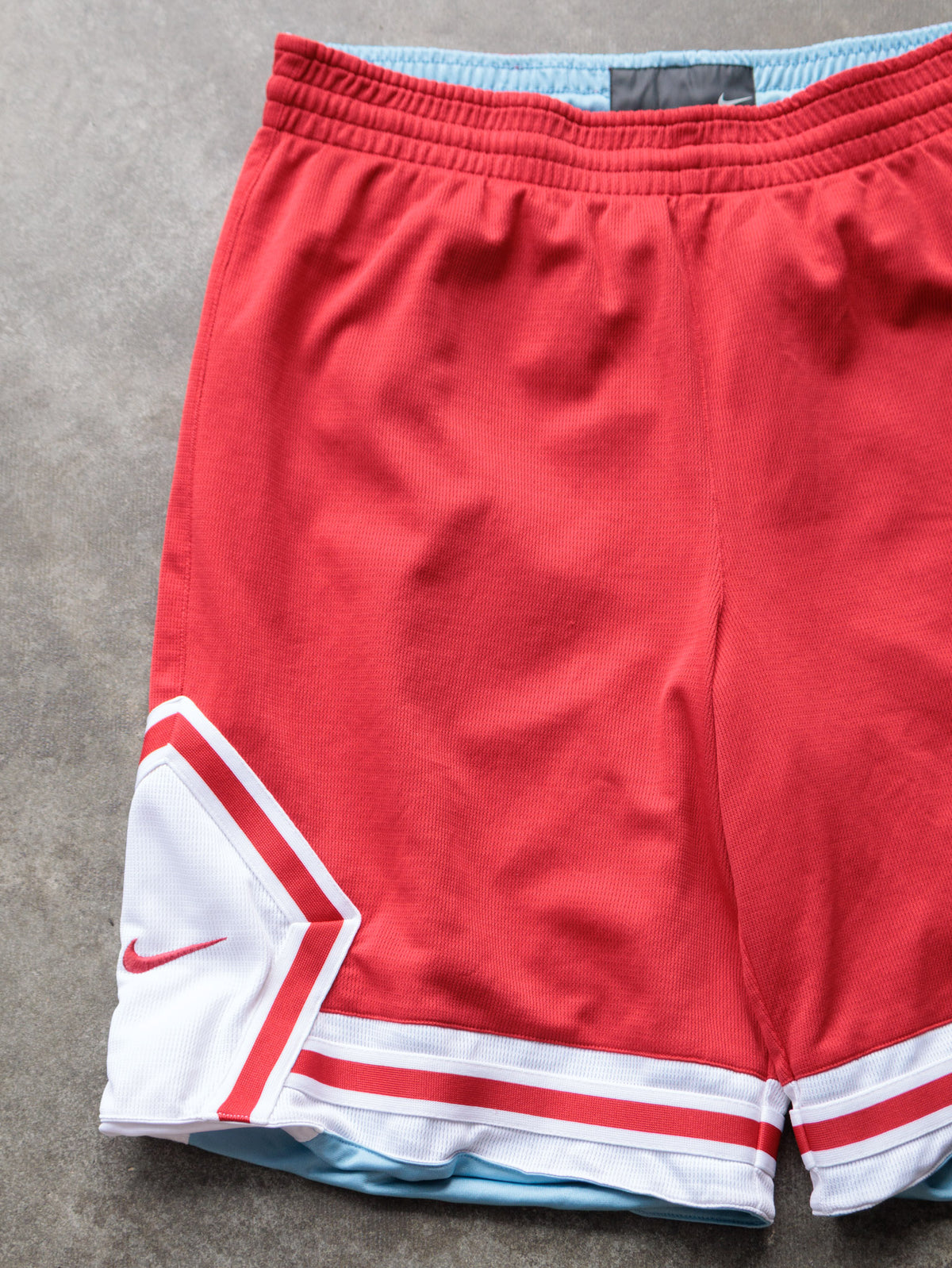 Vintage Reversible Blue & Red Nike Shorts (-)