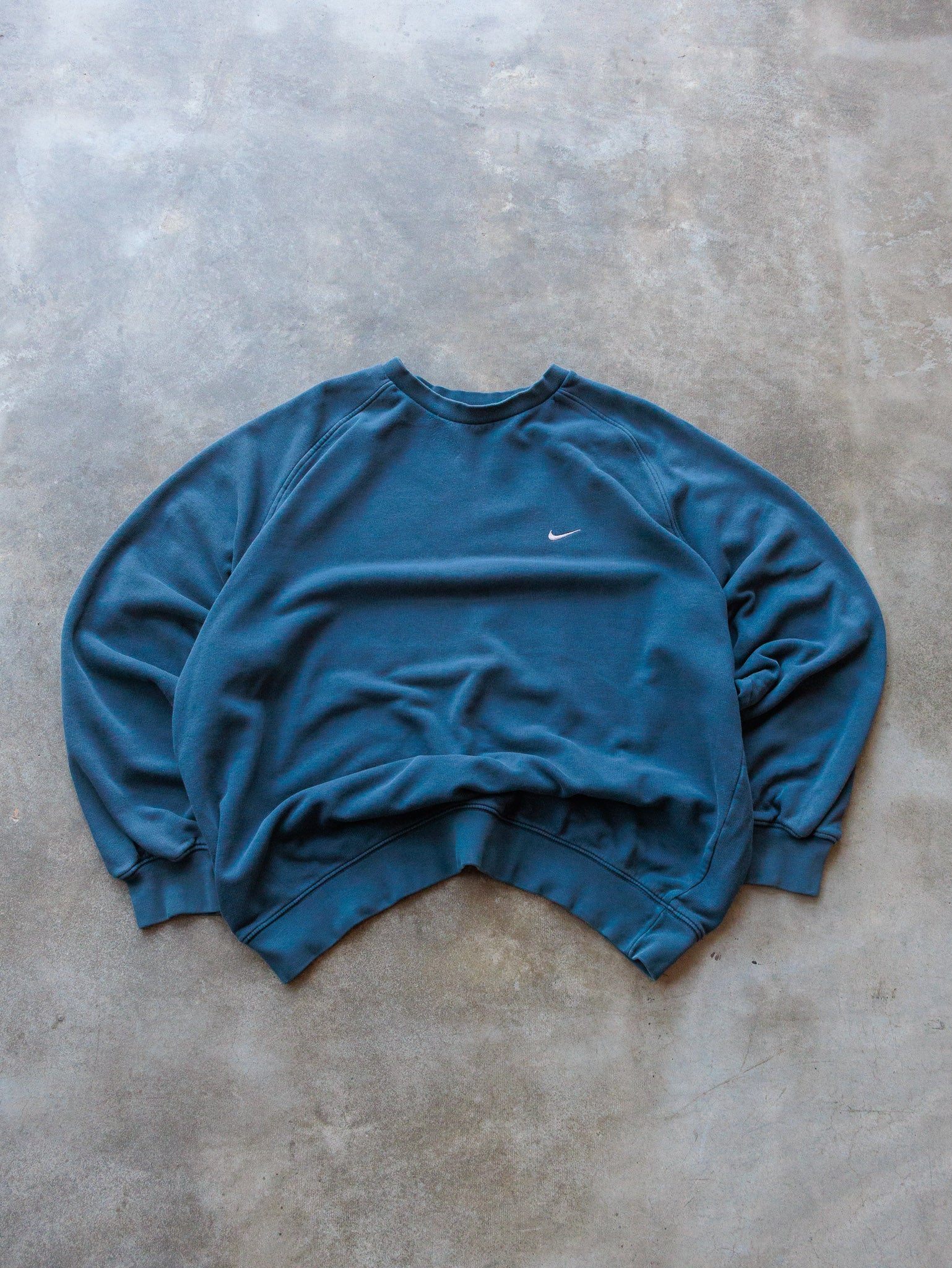 Vintage Blue Nike Sweatshirt (XL)