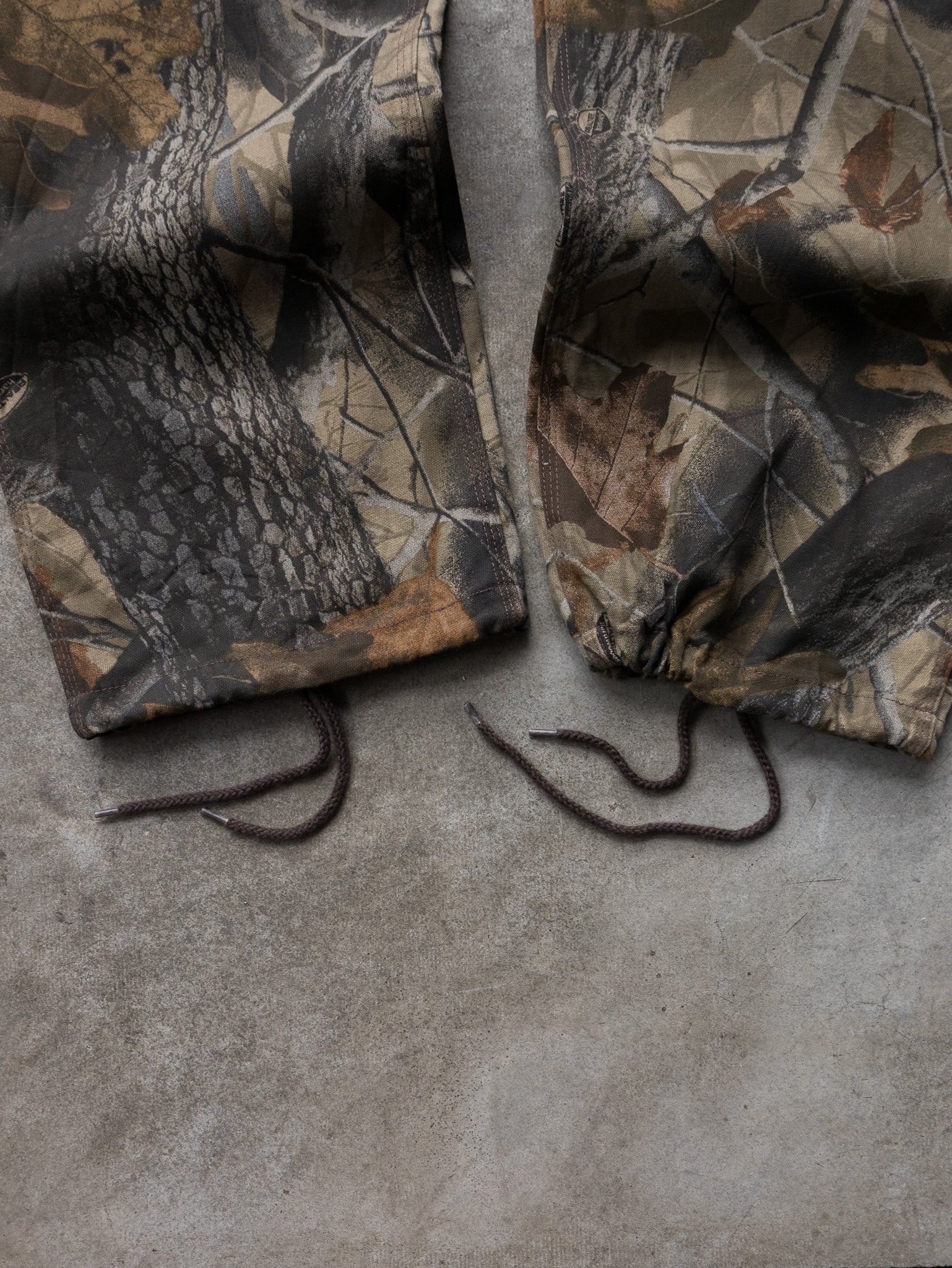 Vintage Liberty Realtree Hardwoods Cargo Camo Pants (W30)