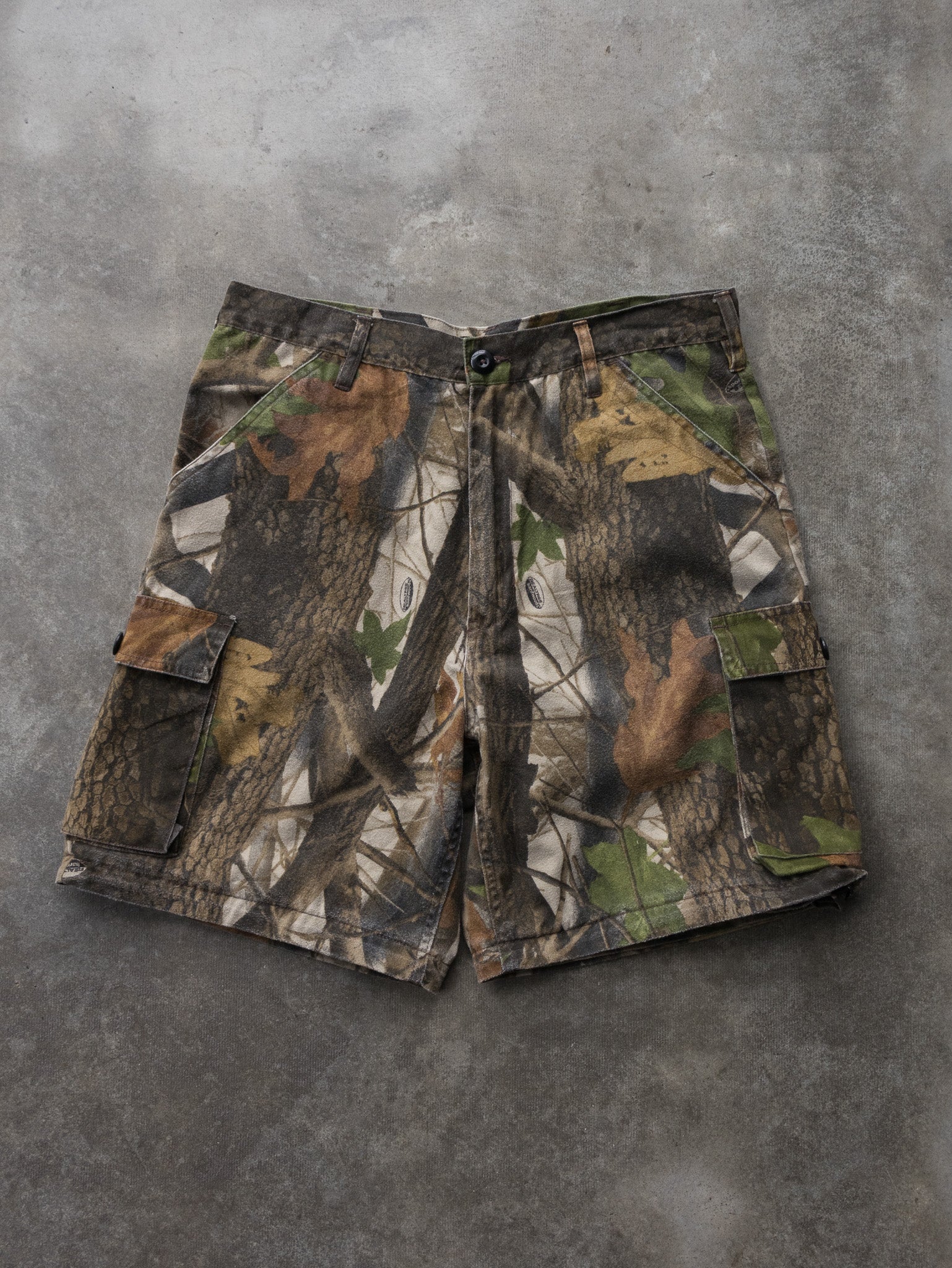 Vintage 90s Liberty Realtree Hardwoods Zip-Off Cargo Camo Pants (M)