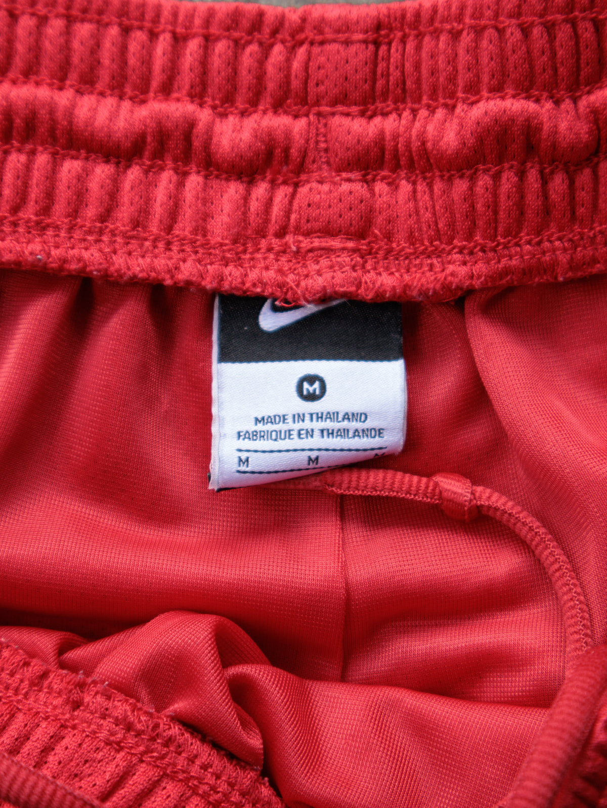 Vintage 00s Red Nike Mesh Shorts (M)