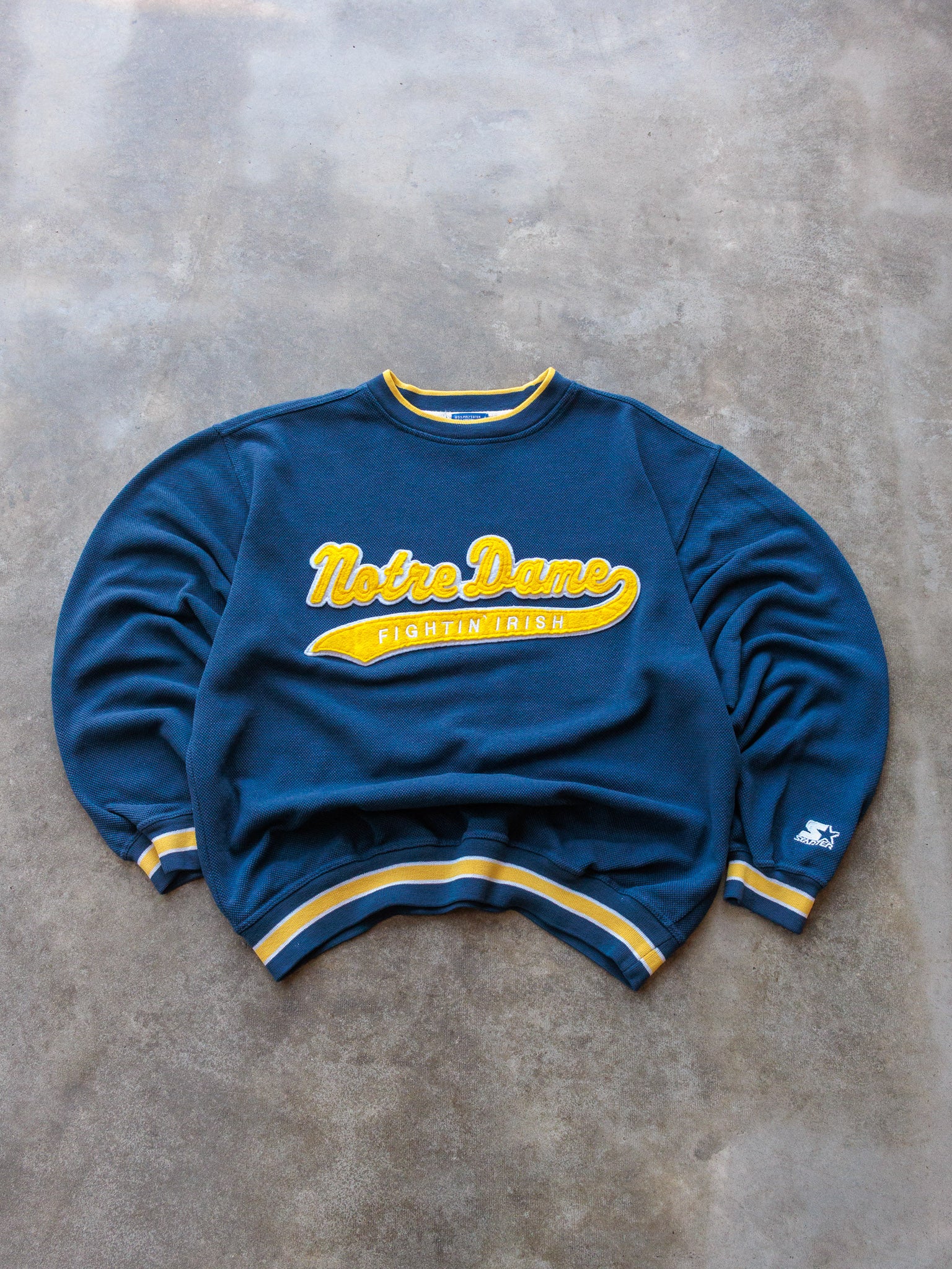 Vintage 90s Starter Notre Dame Fightin' Irish Sweatshirt (L)