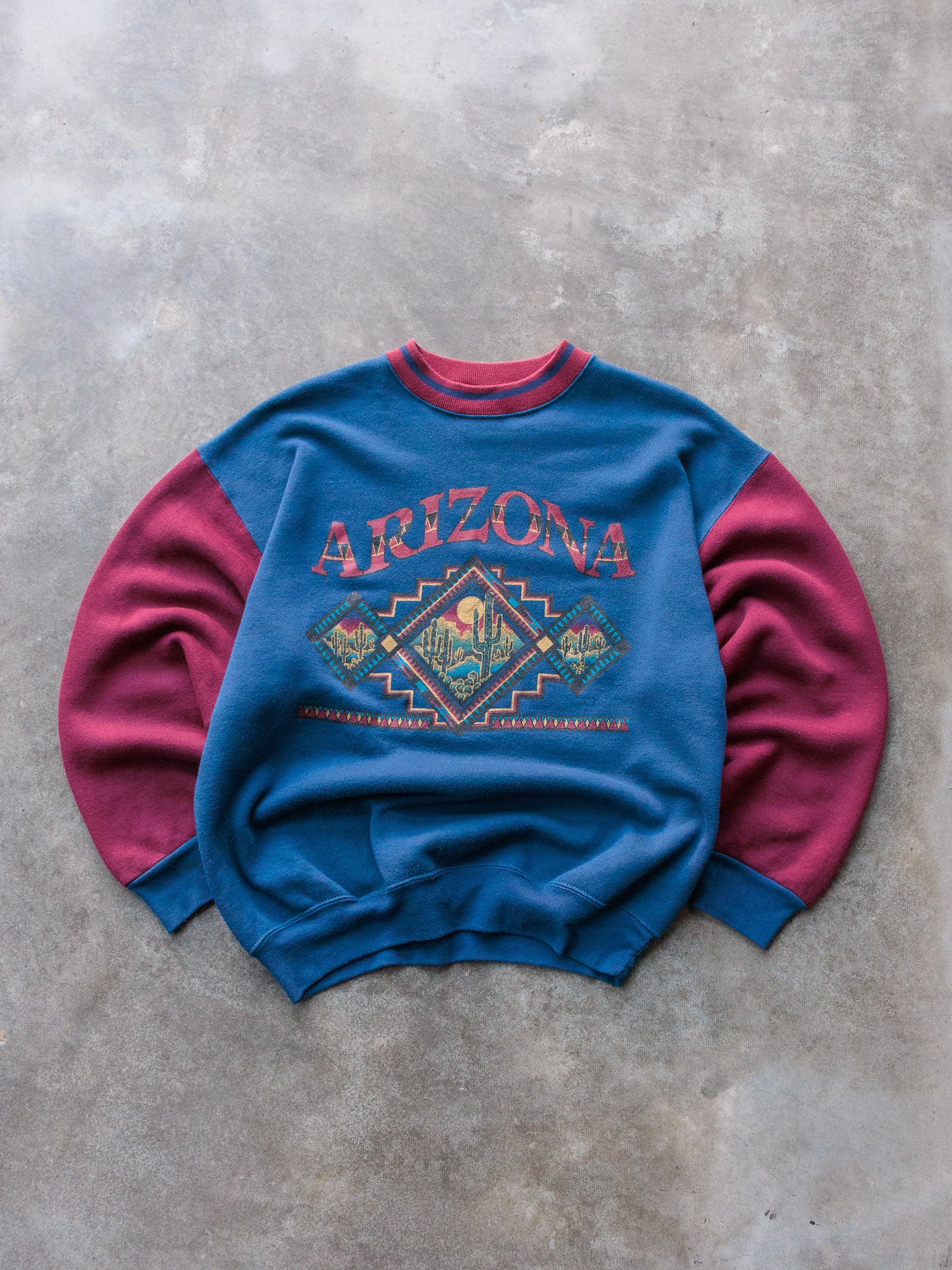 Vintage 90s Blue Arizona Graphic Sweatshirt (L)