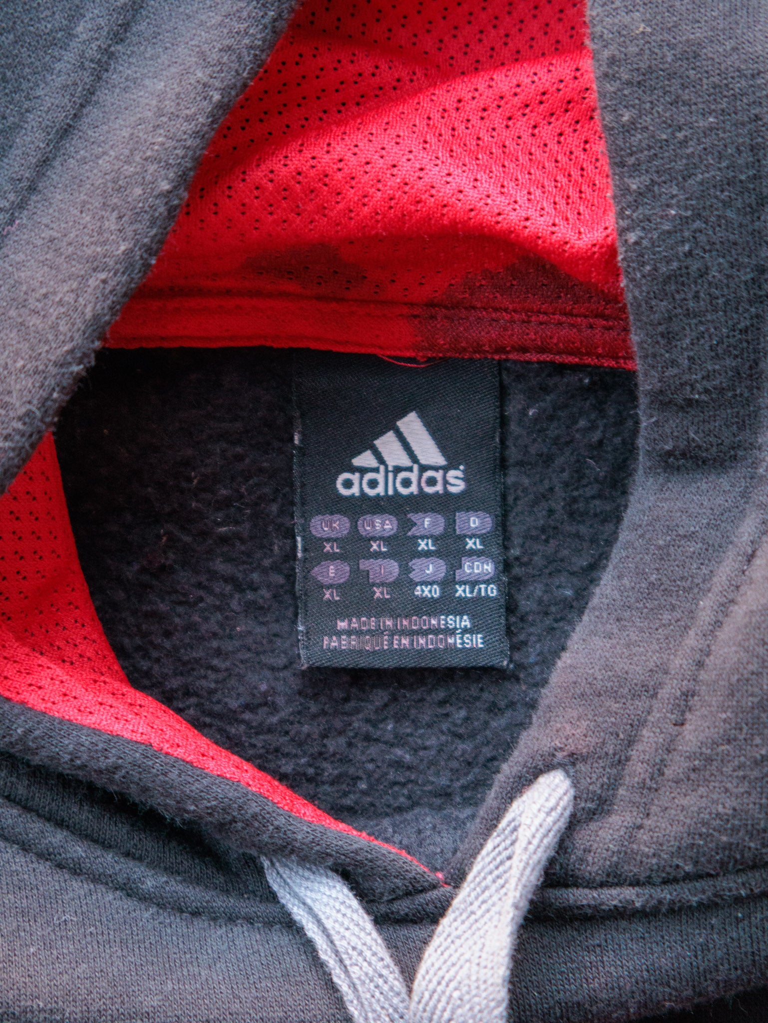 Vintage 00s Black Adidas Logo Hoodie (XL)