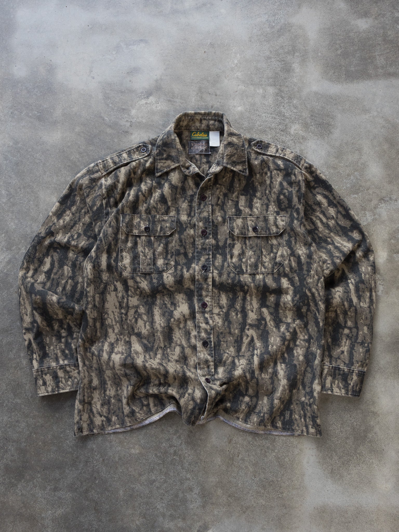 Vintage Cabela’s Camo Shirt (L)