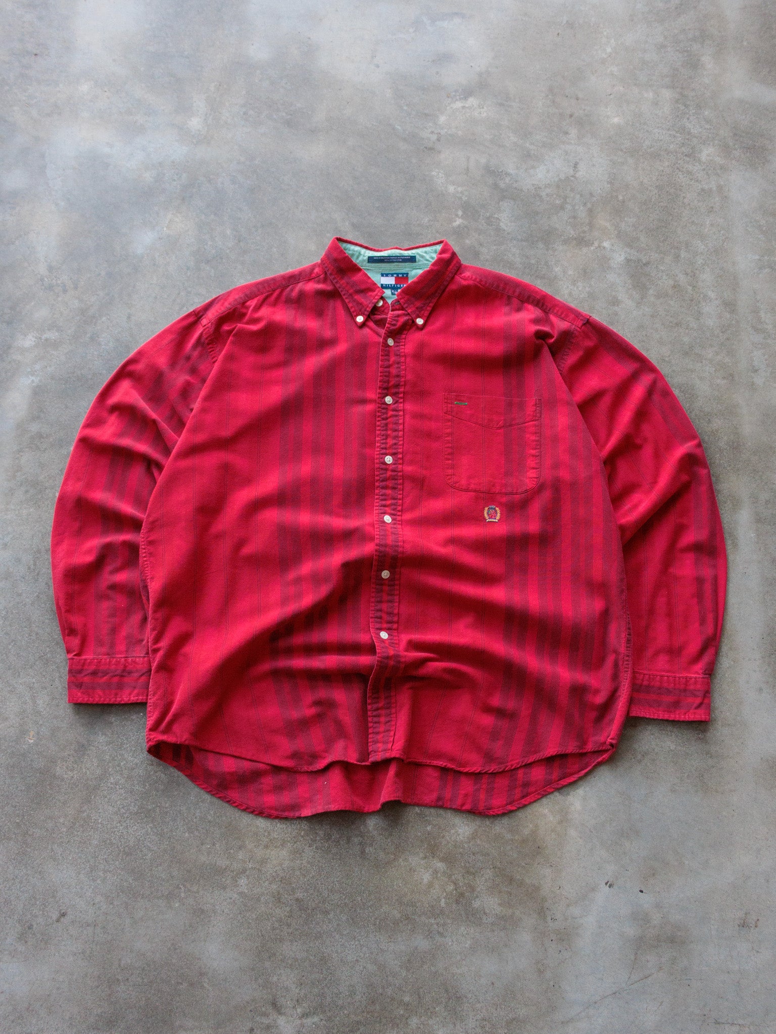 Vintage 90s Red Tommy Hilfiger Shirt (XL)
