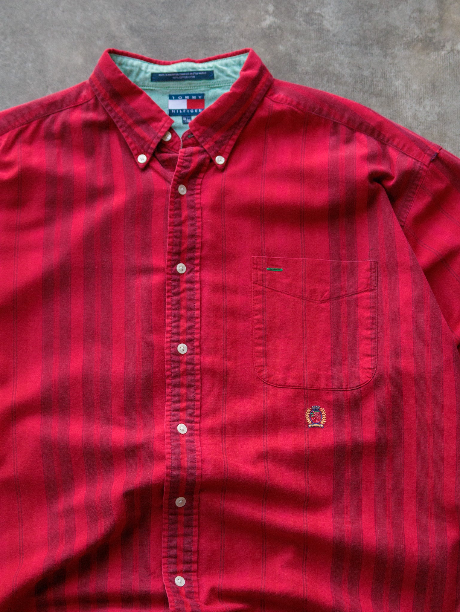 Vintage 90s Red Tommy Hilfiger Shirt (XL)