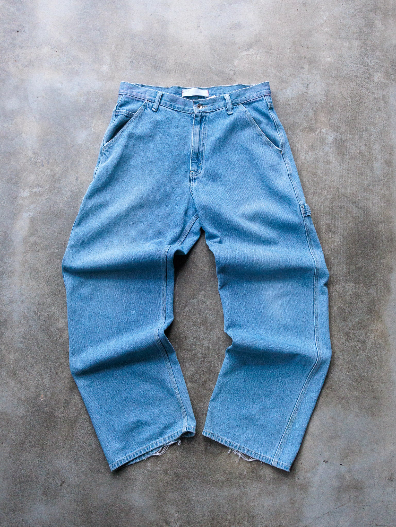 Vintage 90s Light Wash Levi's Carpenter Pants (W33)