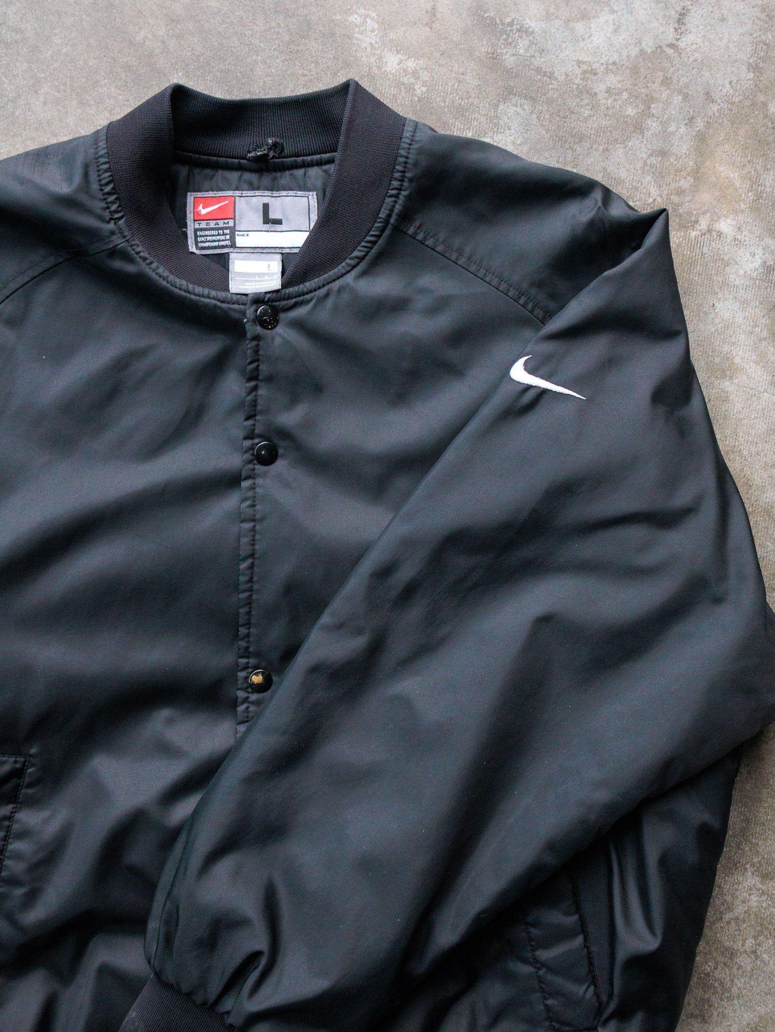 Vintage 00s Black Nike Bomber Jacket (L)