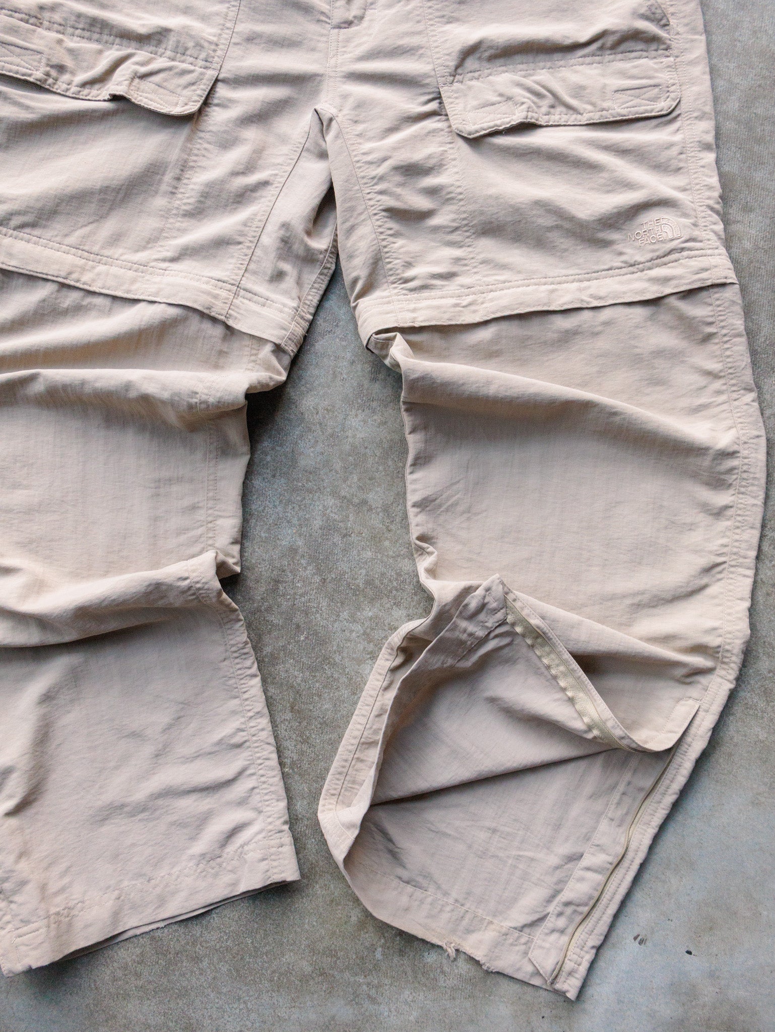 Vintage Beige The North Face Convertible Cargo Pants (L)