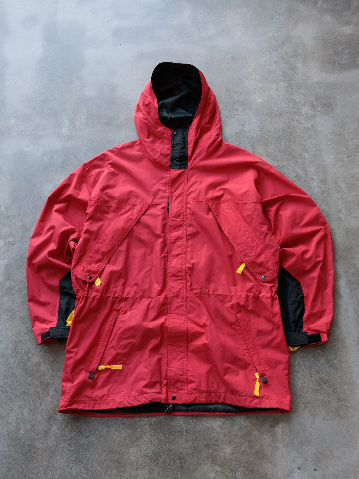 Vintage 90s Red Marlboro Adventure Team Jacket (L)