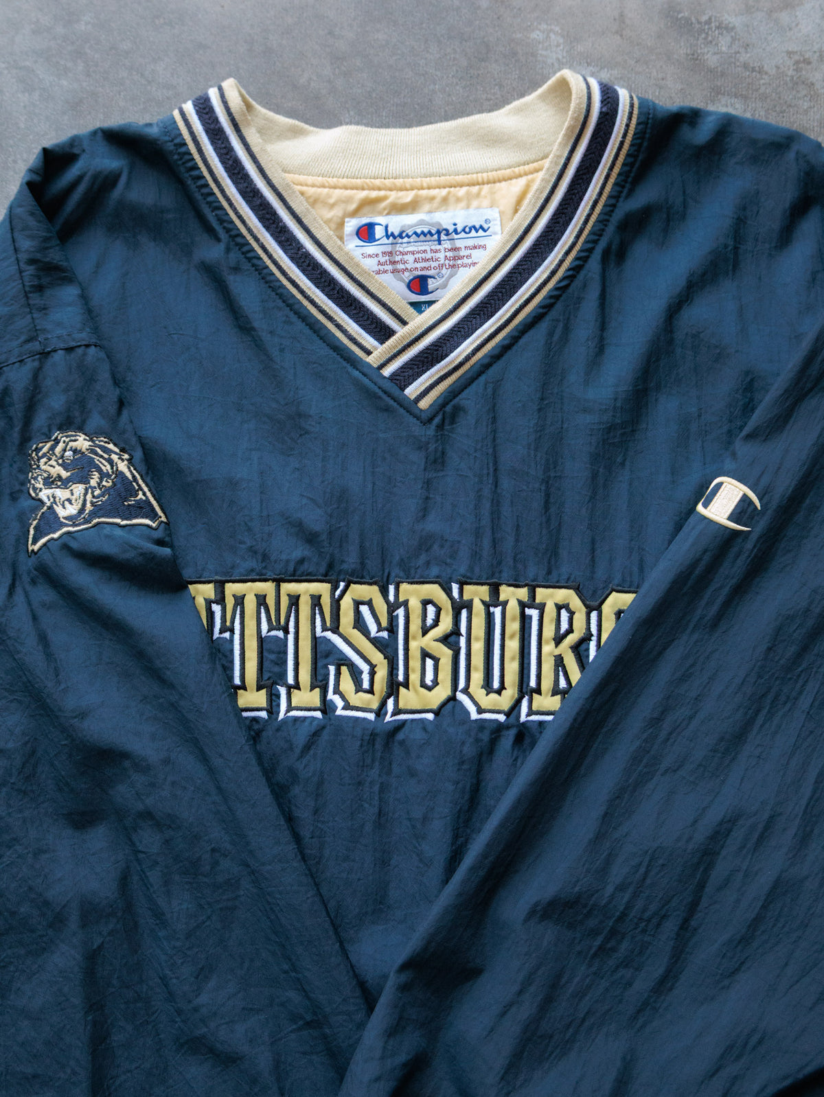 Vintage 90s Navy Champion Pittsburgh Panthers Pullover Jacket (XL)