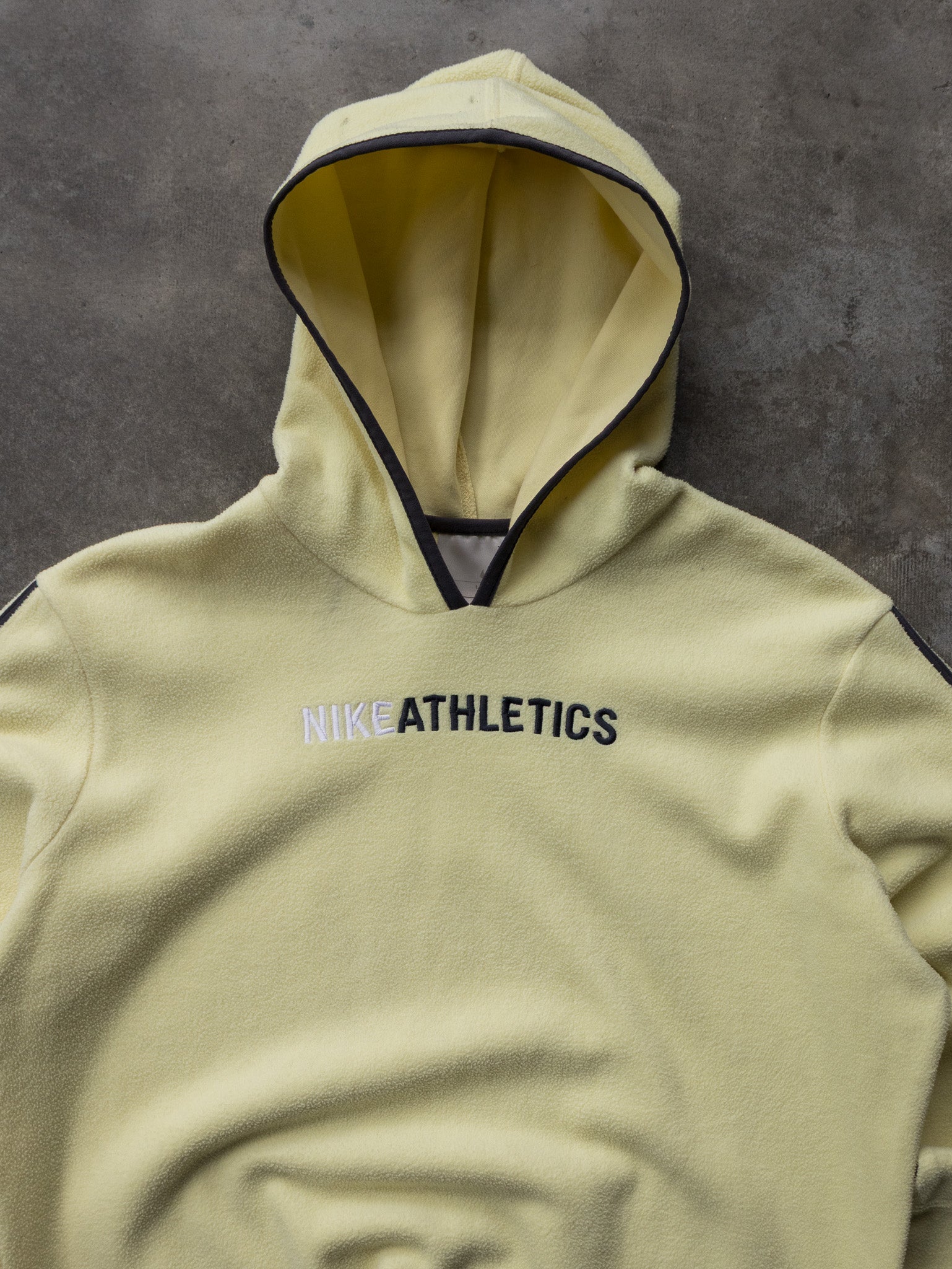 Vintage 00s Yellow Nike Athletics Fleece Hoodie (12-14Y)