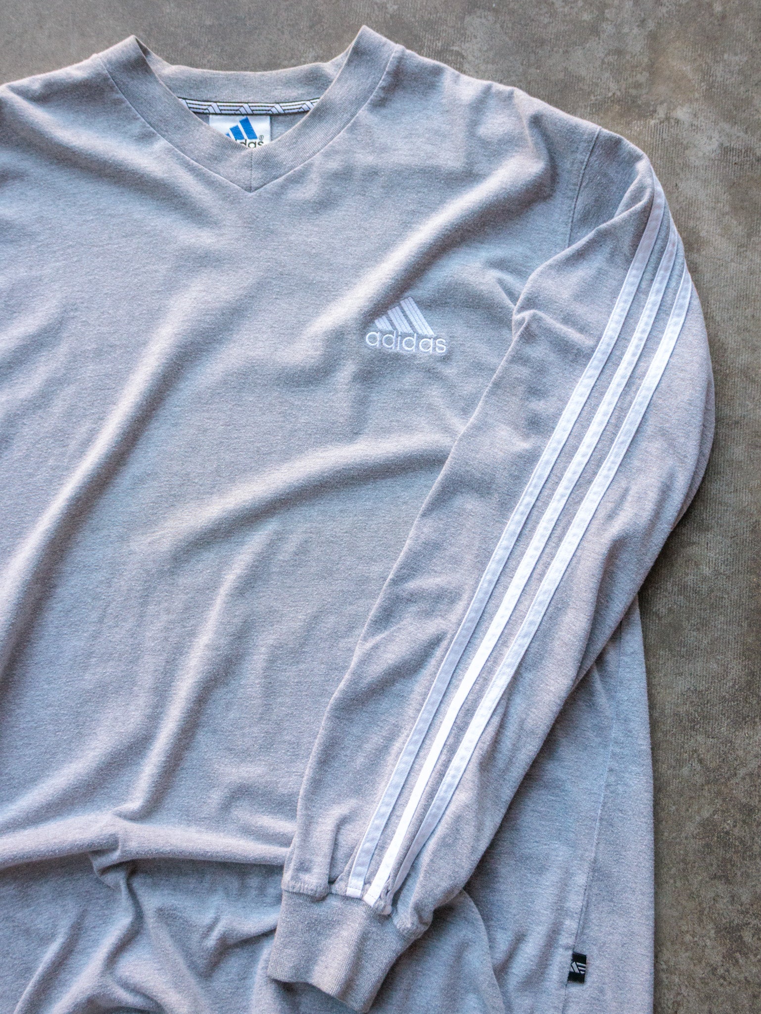 Vintage 90s Grey Adidas Long Sleeve (XL)
