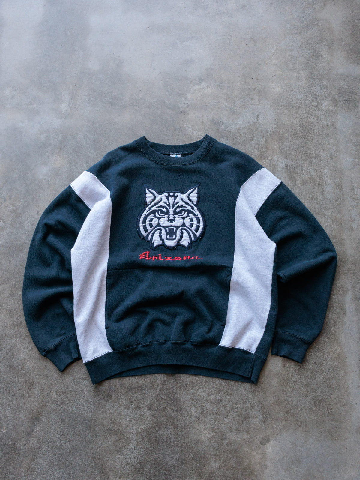 Vintage 90s Navy Arizona Wildcats Colourblock Sweatshirt (XL)