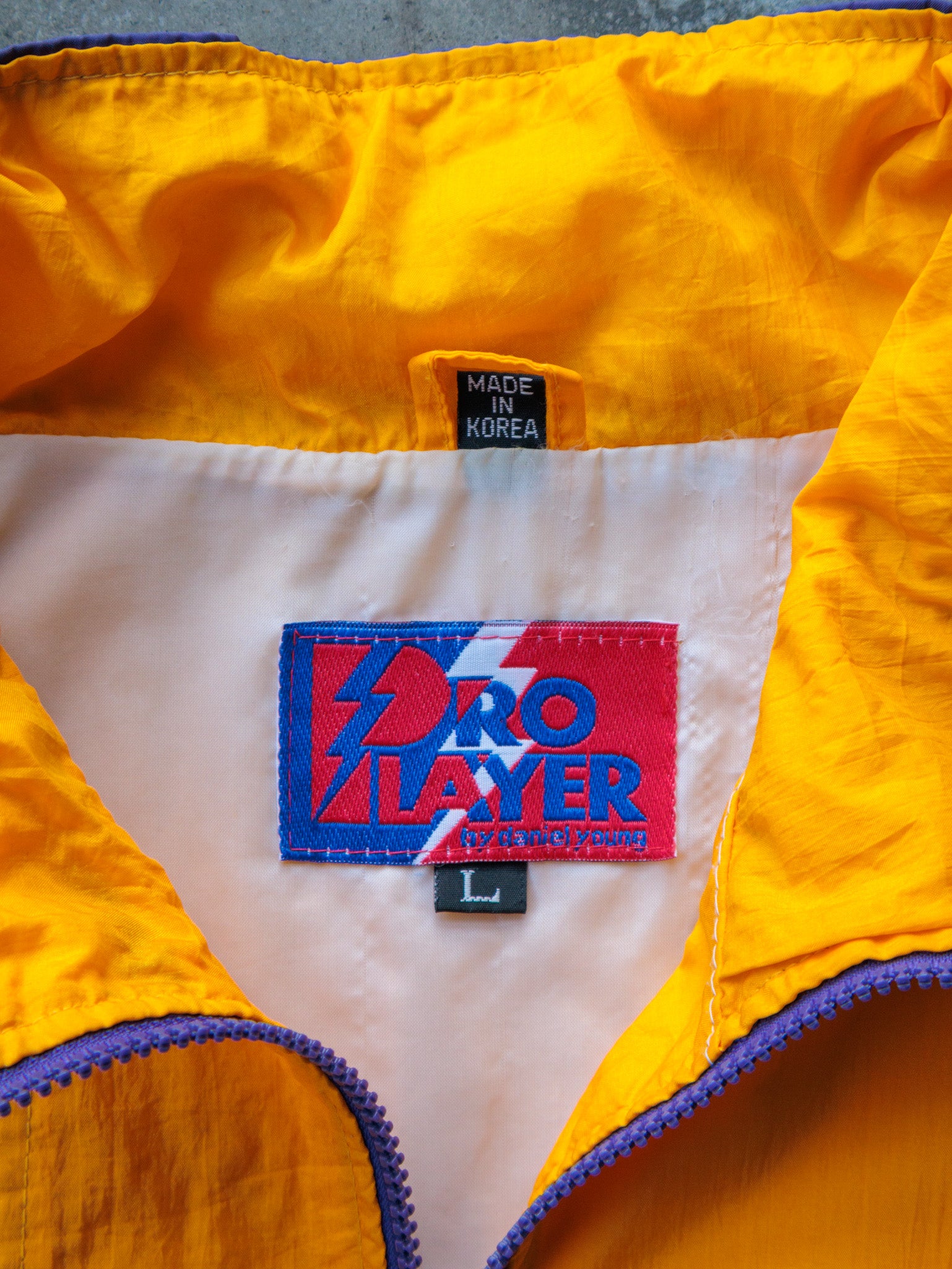Vintage 90s Pro Player Washington Huskies Jacket (L)