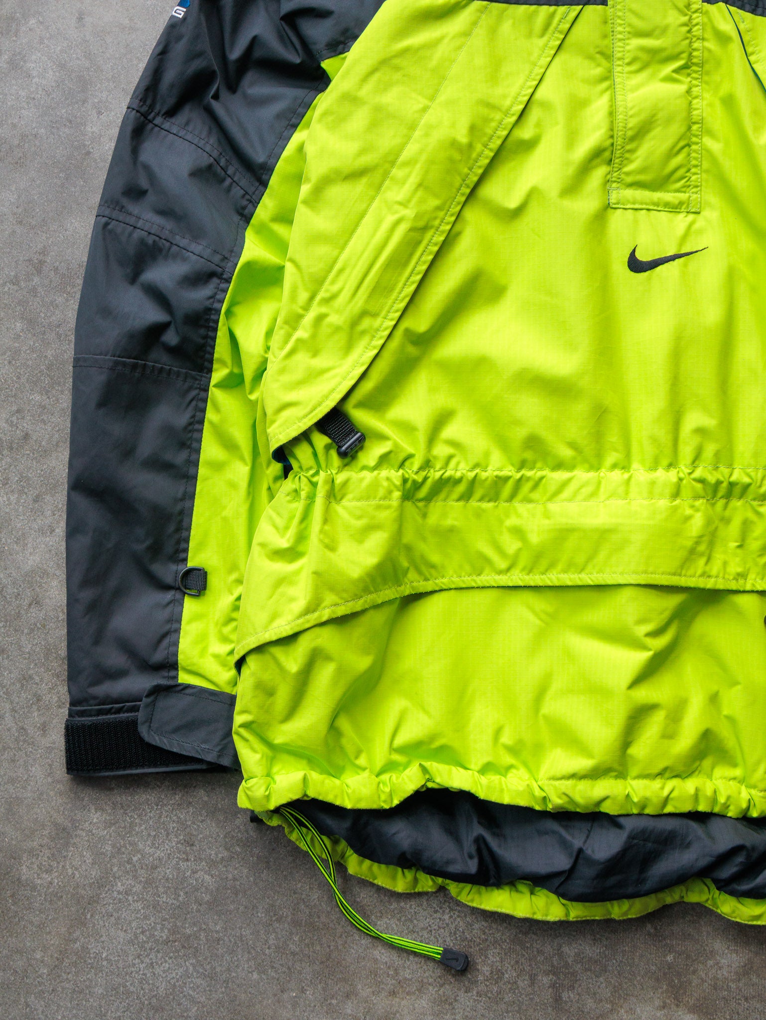 Vintage 00s Grey & Lime Nike ACG Clima-FIT Hooded Anorak Jacket (L)