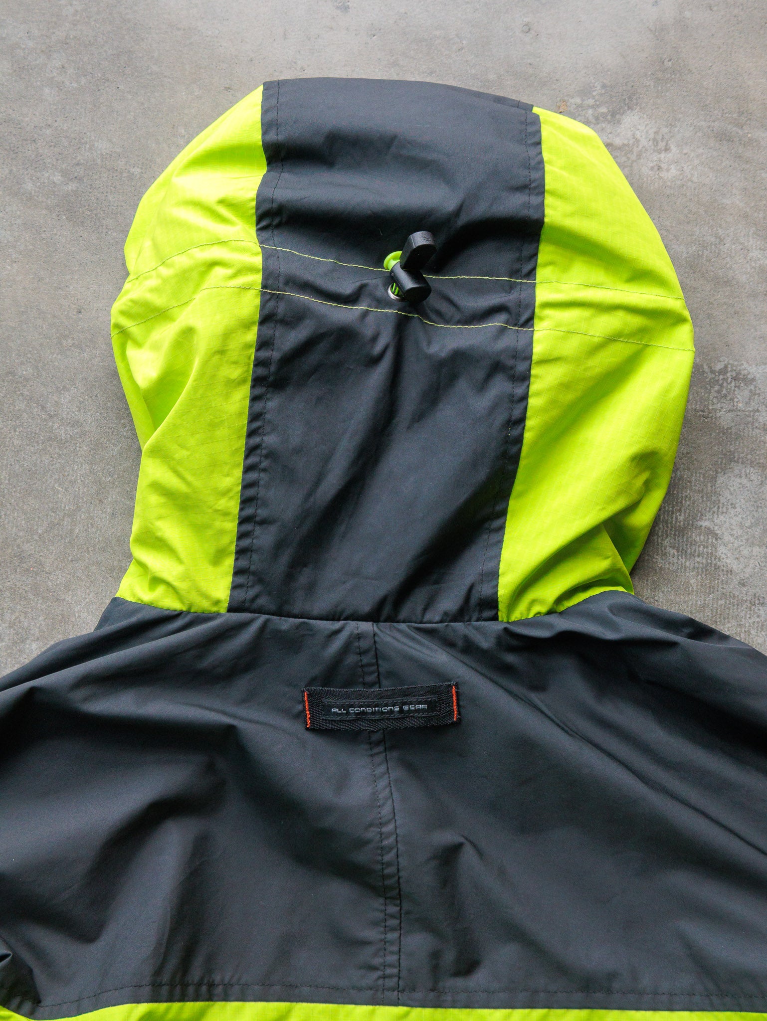 Vintage 00s Grey & Lime Nike ACG Clima-FIT Hooded Anorak Jacket (L)