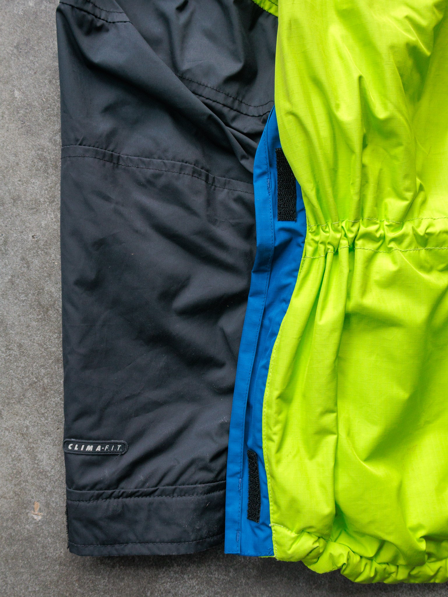 Vintage 00s Grey & Lime Nike ACG Clima-FIT Hooded Anorak Jacket (L)