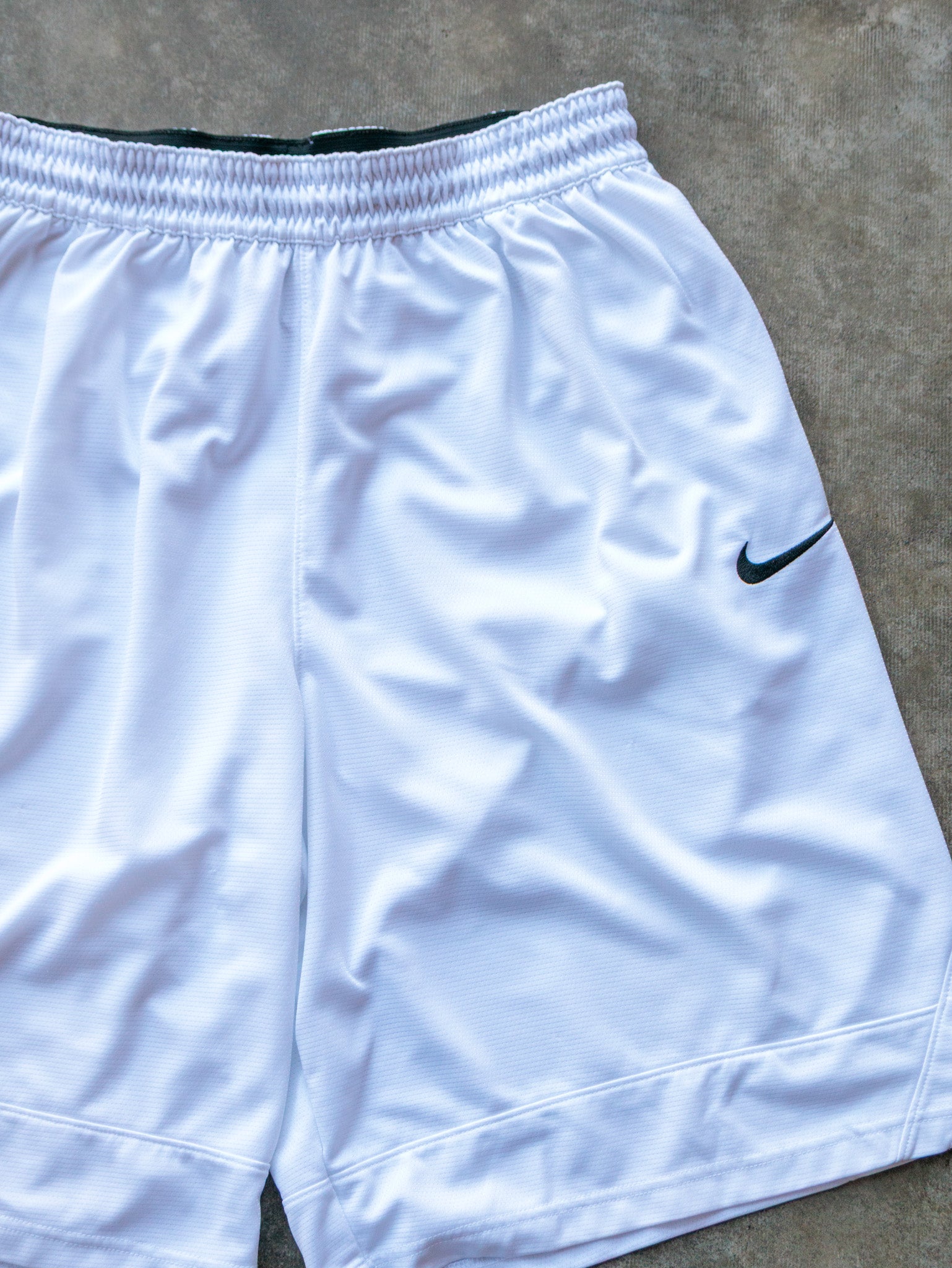 Vintage White Nike Shorts (2XL)