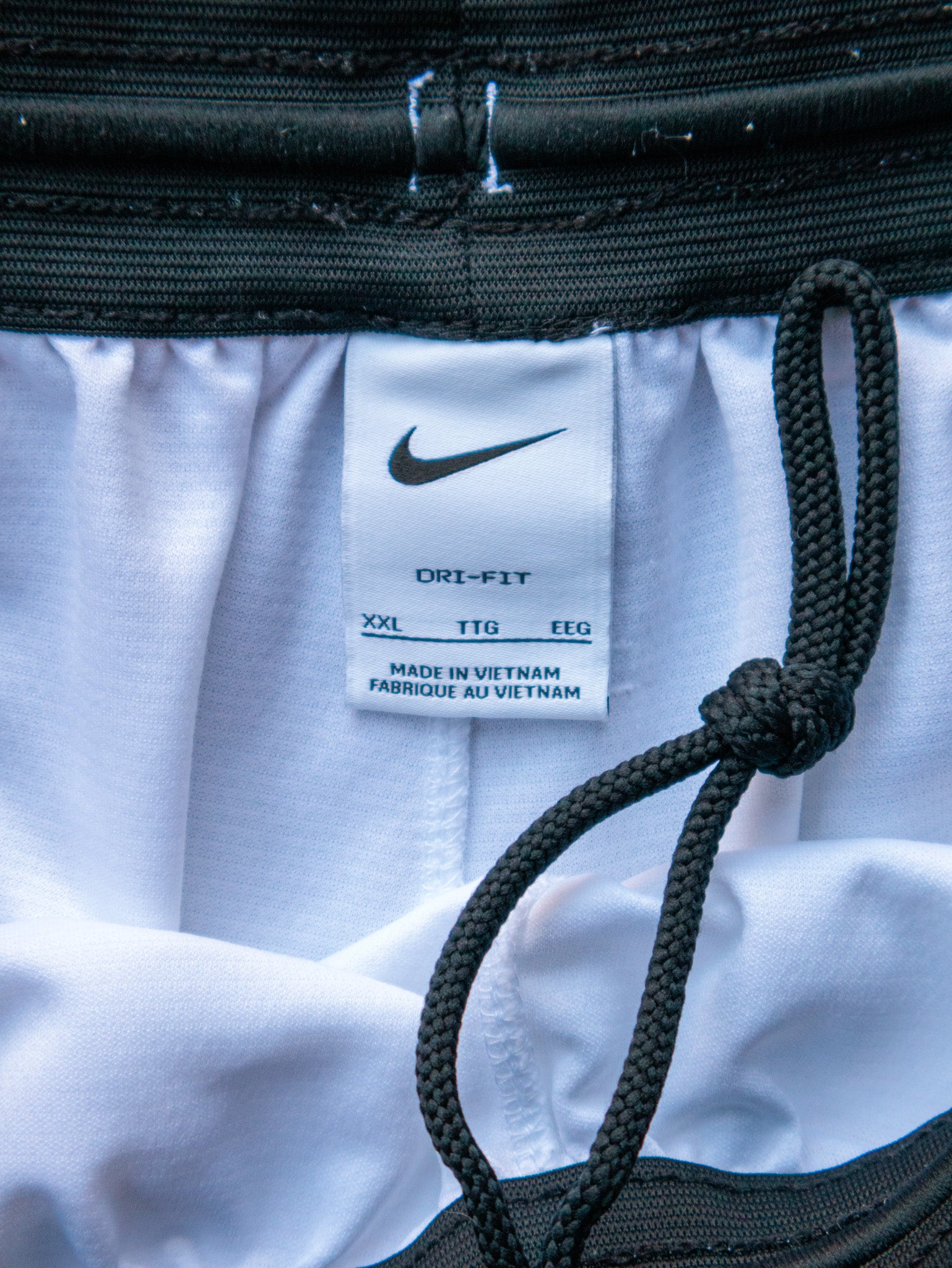 Vintage White Nike Shorts (2XL)