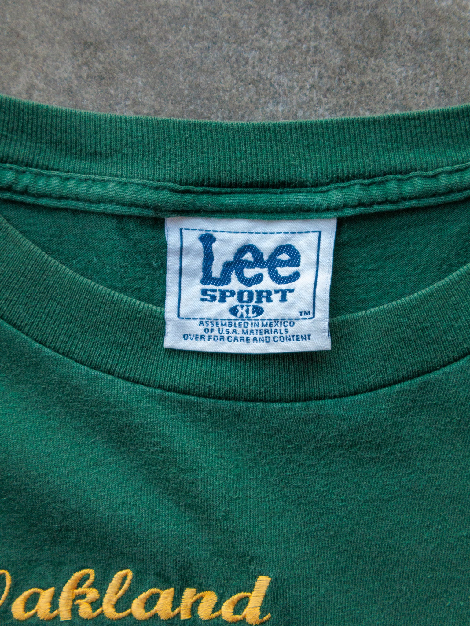 Vintage 90s Green Oakland Athletics Tee (XL)