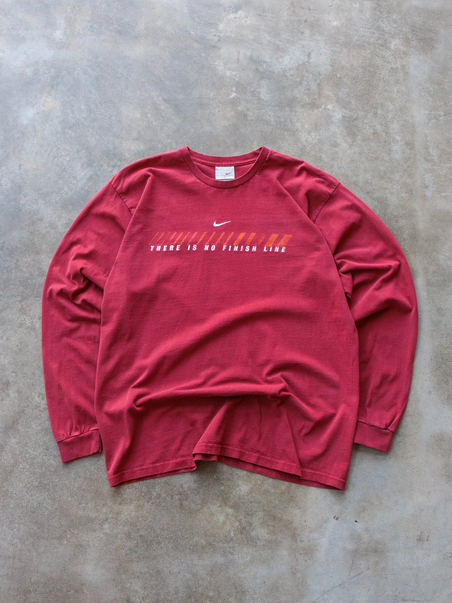 Vintage 00s Red Nike Long Sleeve (L)