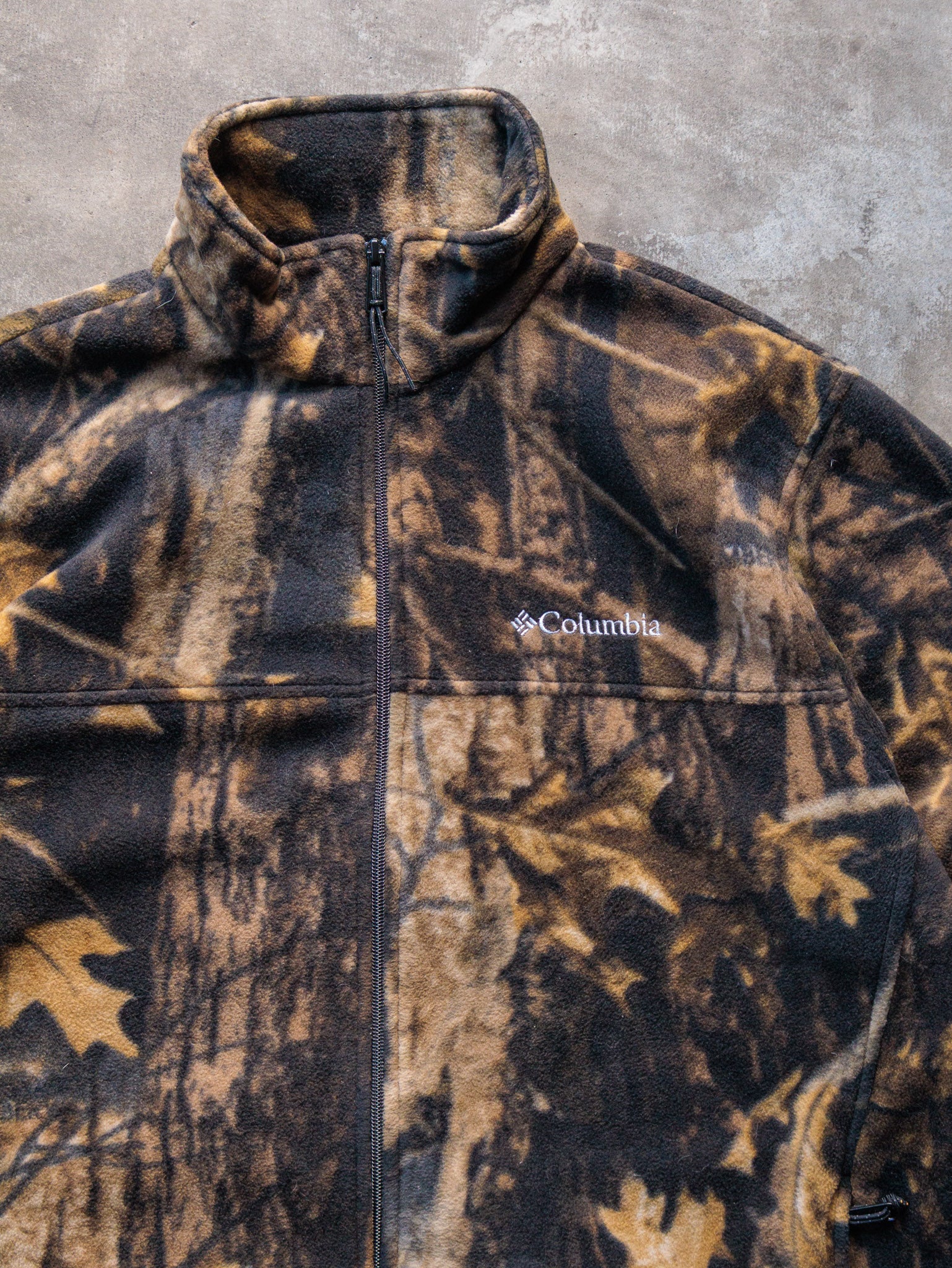 Vintage Columbia Realtree Camo Fleece Sweatshirt (L)