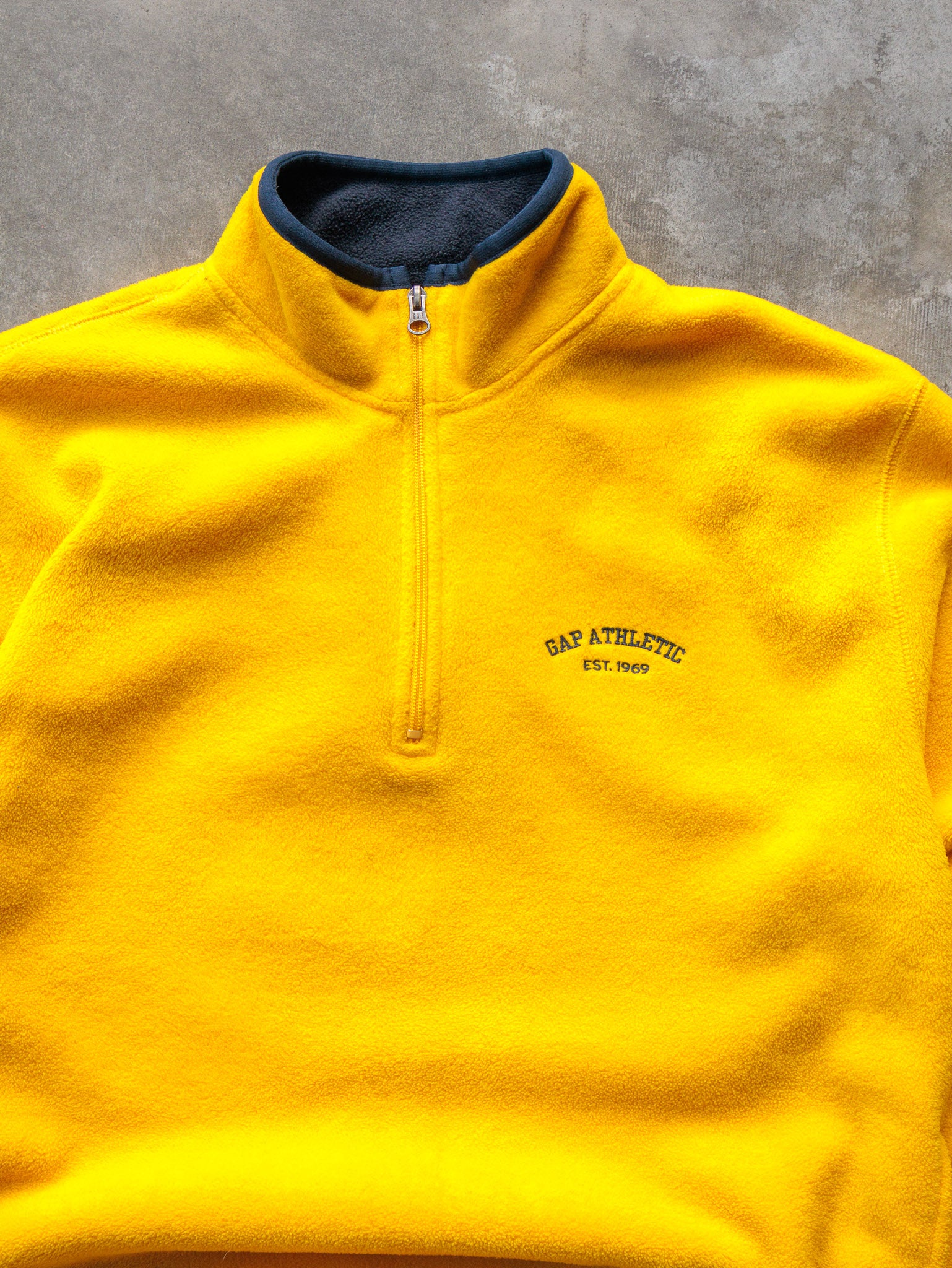 Vintage 00s Gap Athletic Quarter Zip Fleece Sweatshirt (M)