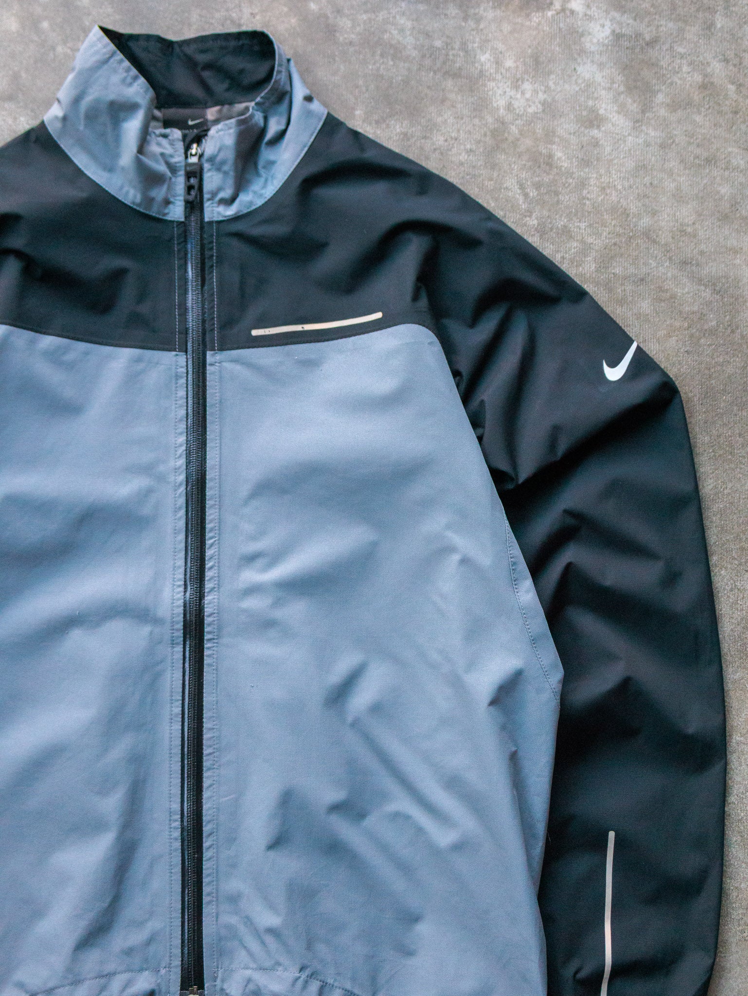 Vintage 00s Steel Grey Nike Windbreaker Jacket (M)