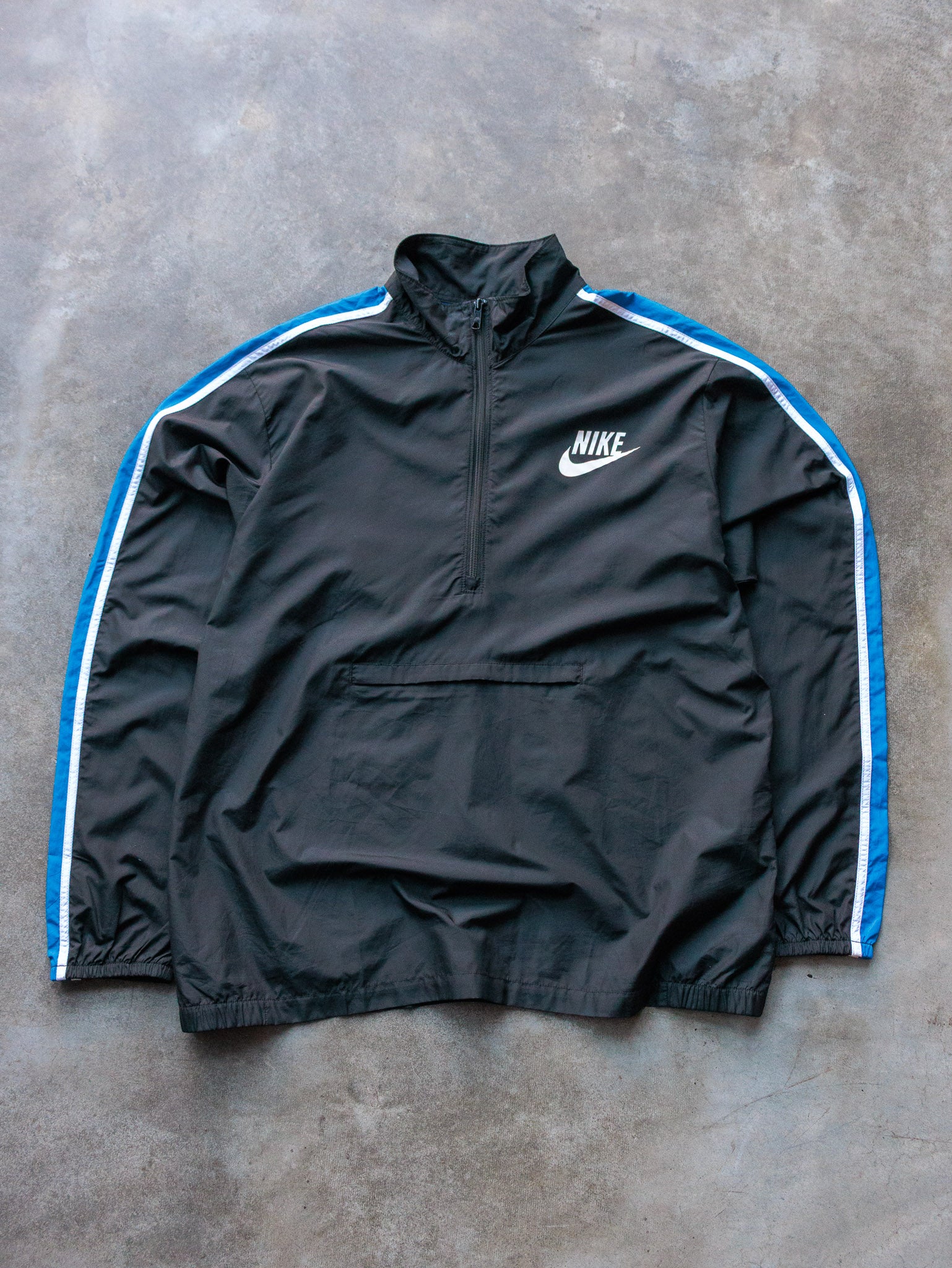 Vintage Black & Blue Nike Windbreaker Jacket (XL)