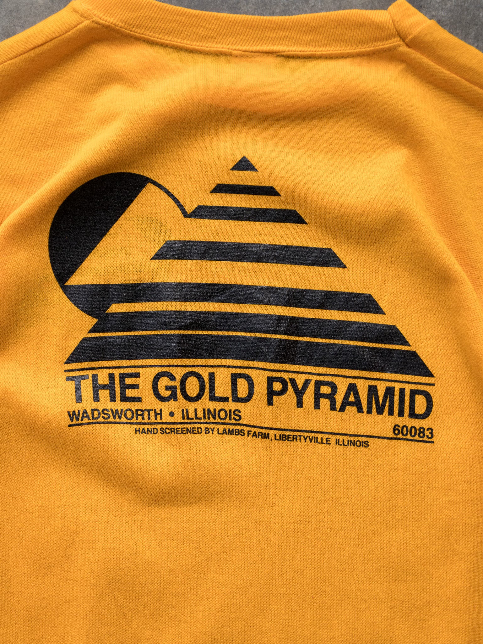 Vintage 80s Yellow The Gold Pyramid Tee (M)