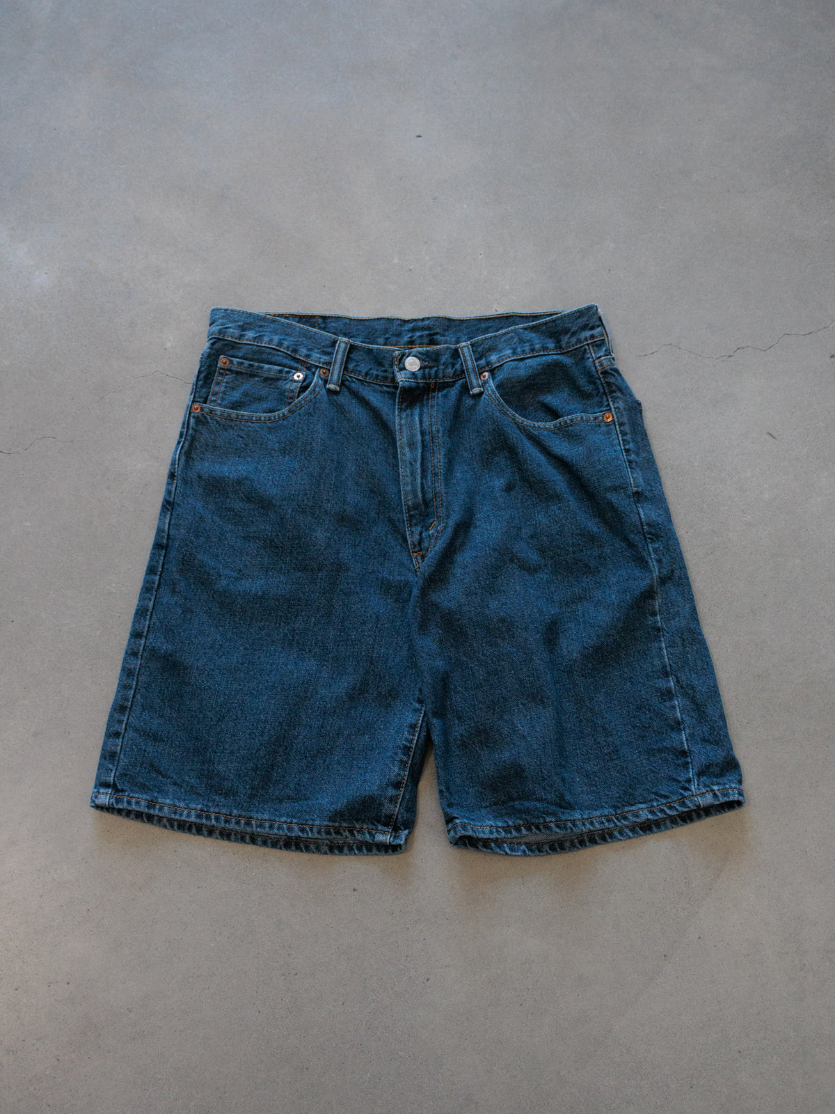 Vintage Levi's 550 Denim Shorts (W34)
