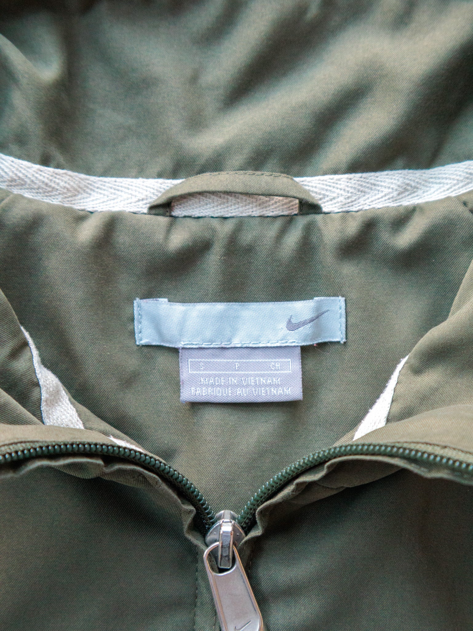 Vintage 00s Olive & Cream Nike Windbreaker Jacket (S)