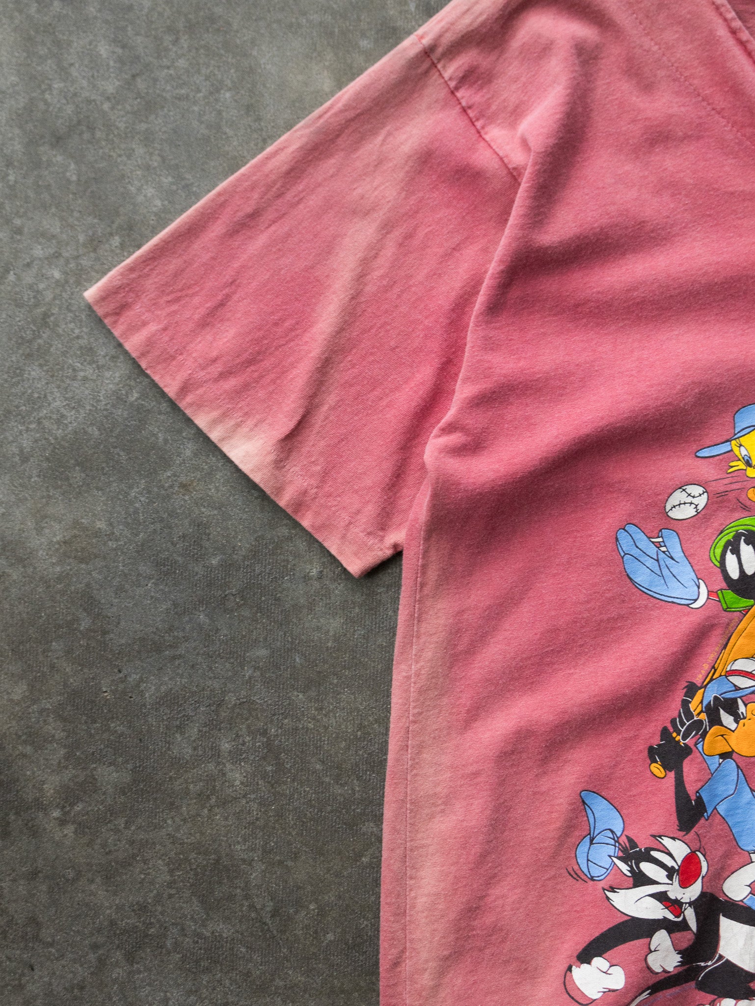 Vintage 1993 Looney Tunes Baseball Button Up Tee (M)