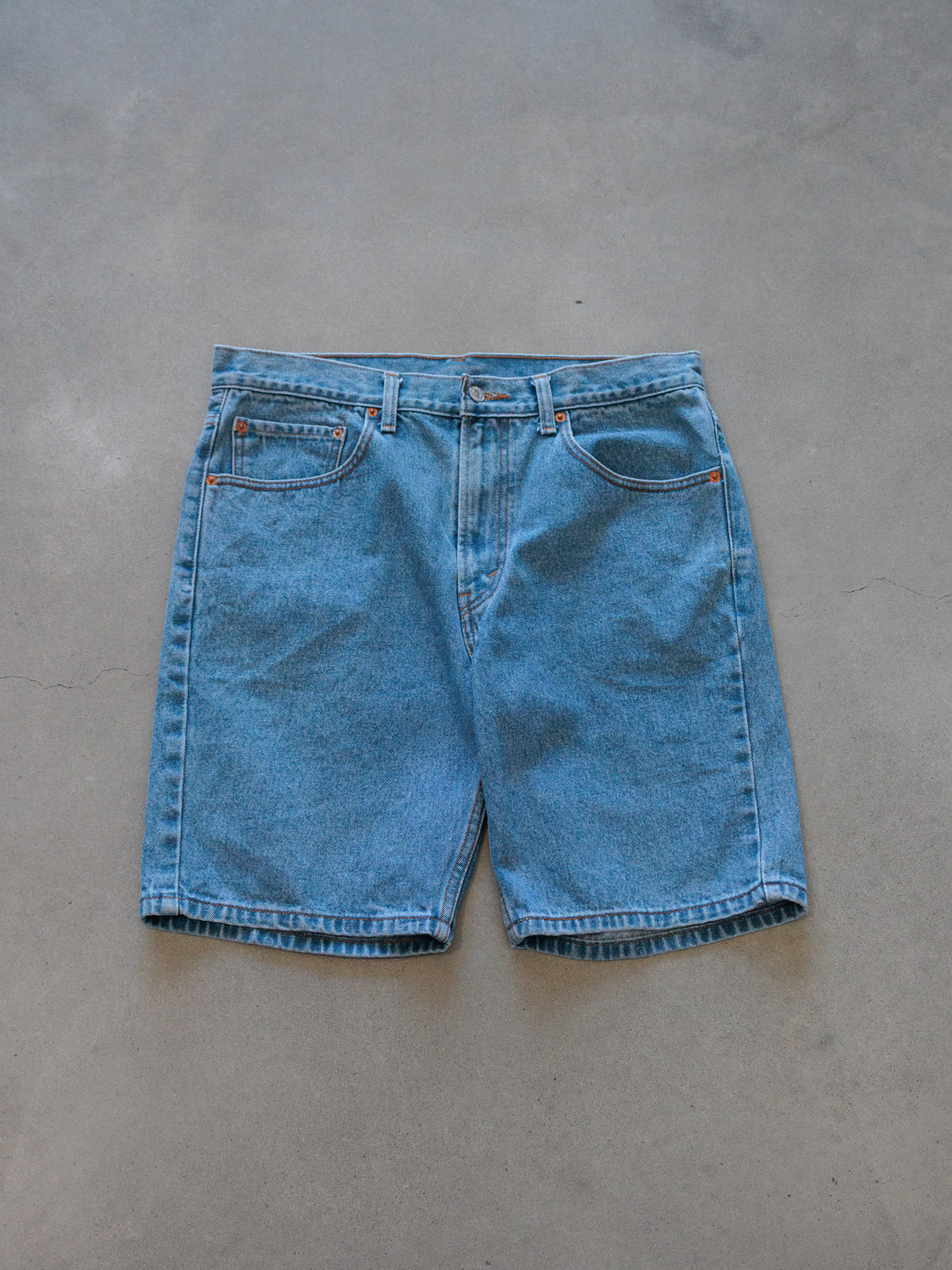 Vintage 00s Blue Levi's 505 Shorts (W34)