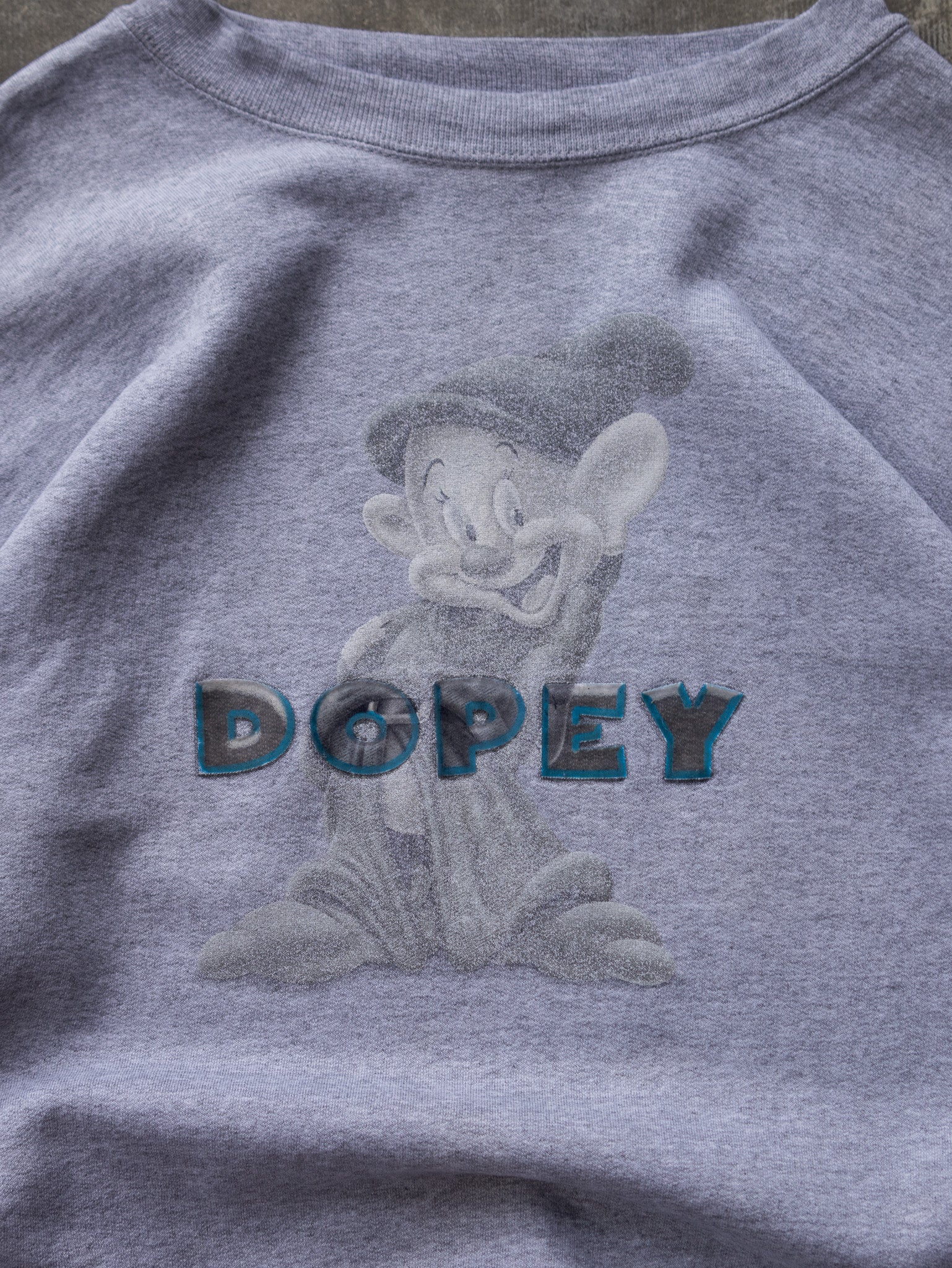 Vintage 90s Grey Disney Dopey Sweatshirt (M)