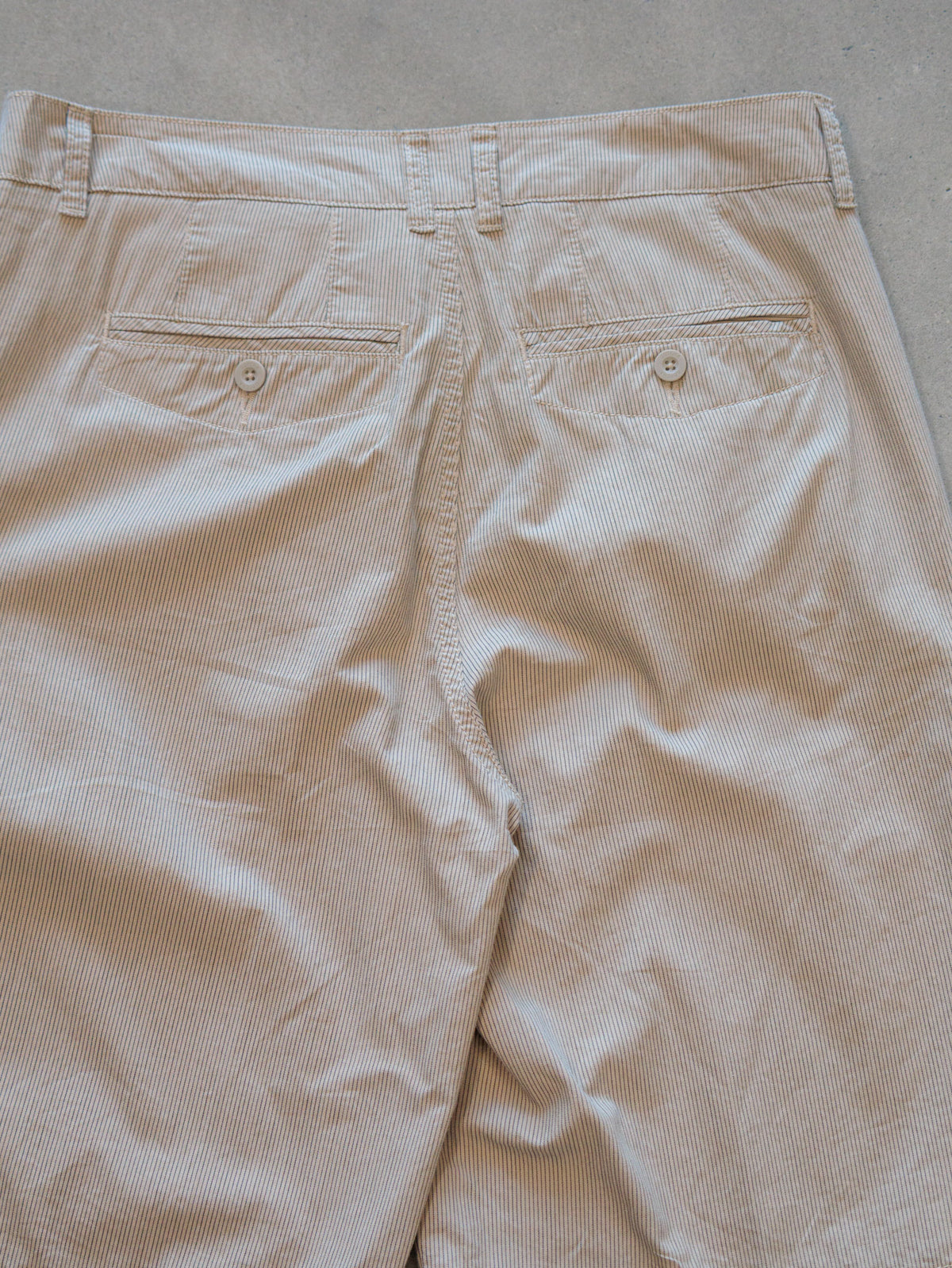 Vintage 00s Beige Striped Gotcha Shorts (W32)