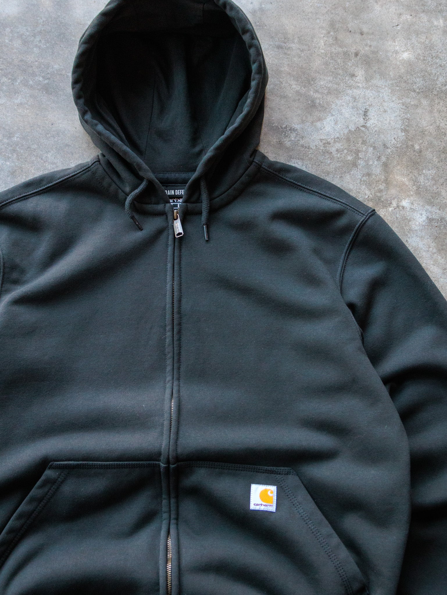 Vintage Black Carhartt Rain Defender Zip Up Hoodie (M)