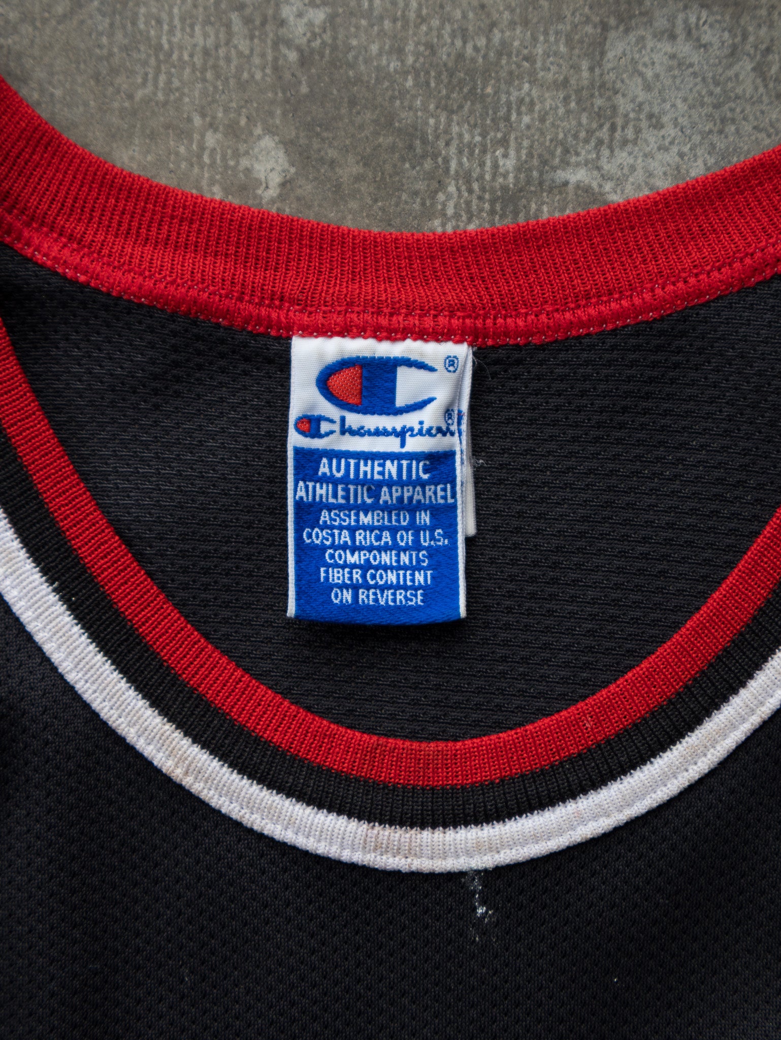 Vintage 90s Black Champion Jordan Chicago Bulls NBA Jersey (18-20Y)