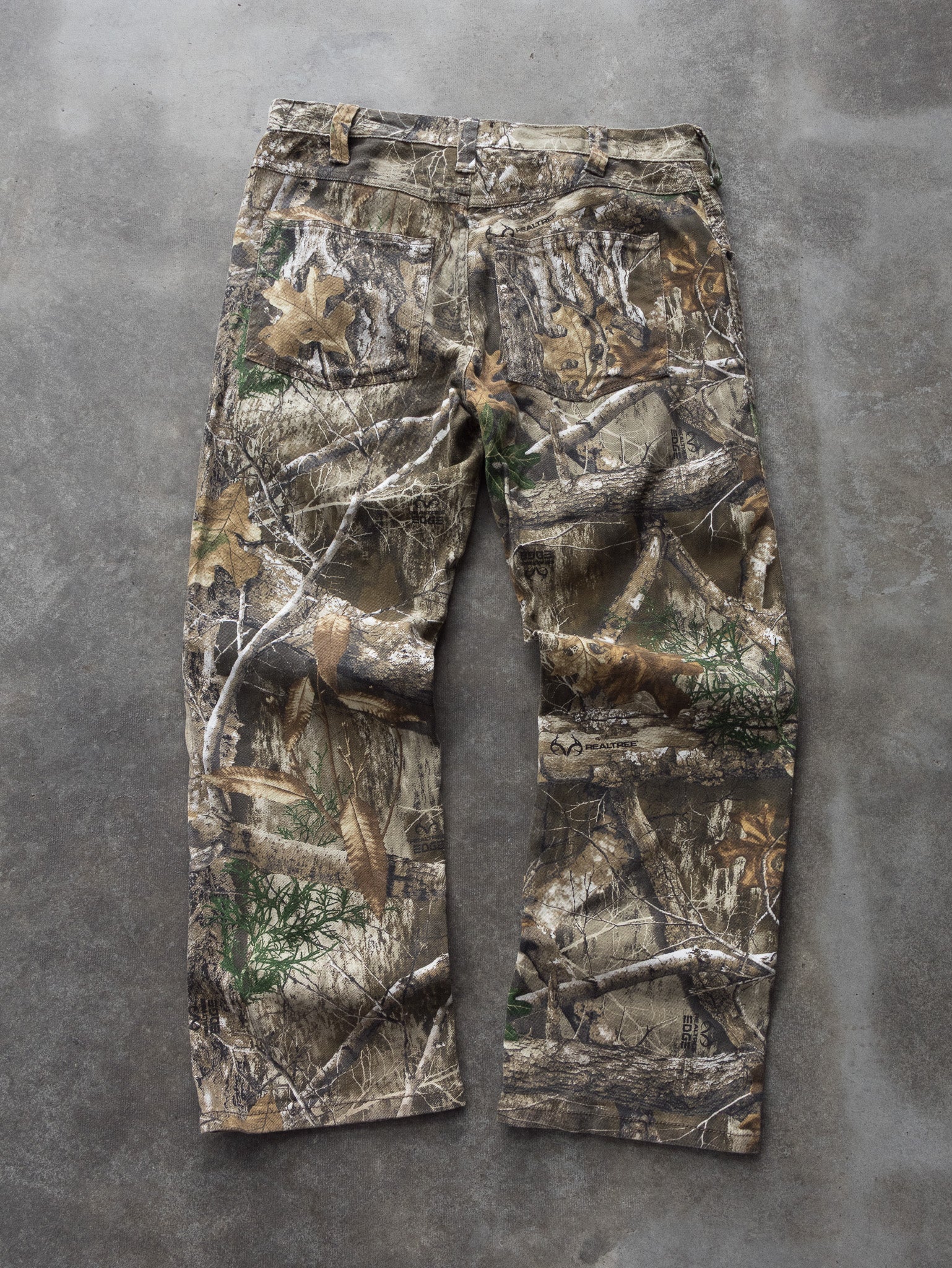 Vintage Realtree Camo Pants (W32)