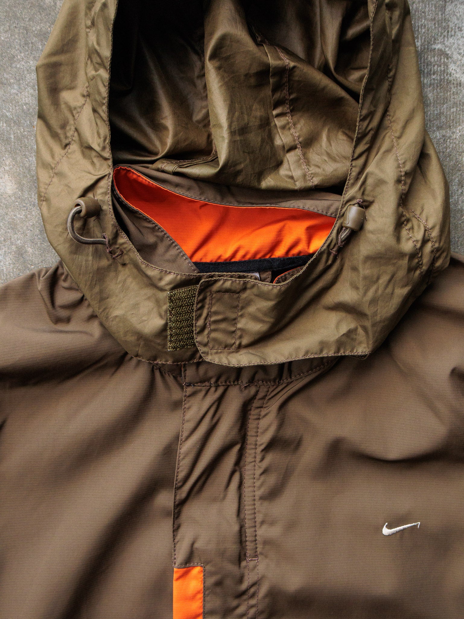 Vintage 00s Brown Nike Tuck-Away Hood Clima-Fit Jacket (XL)