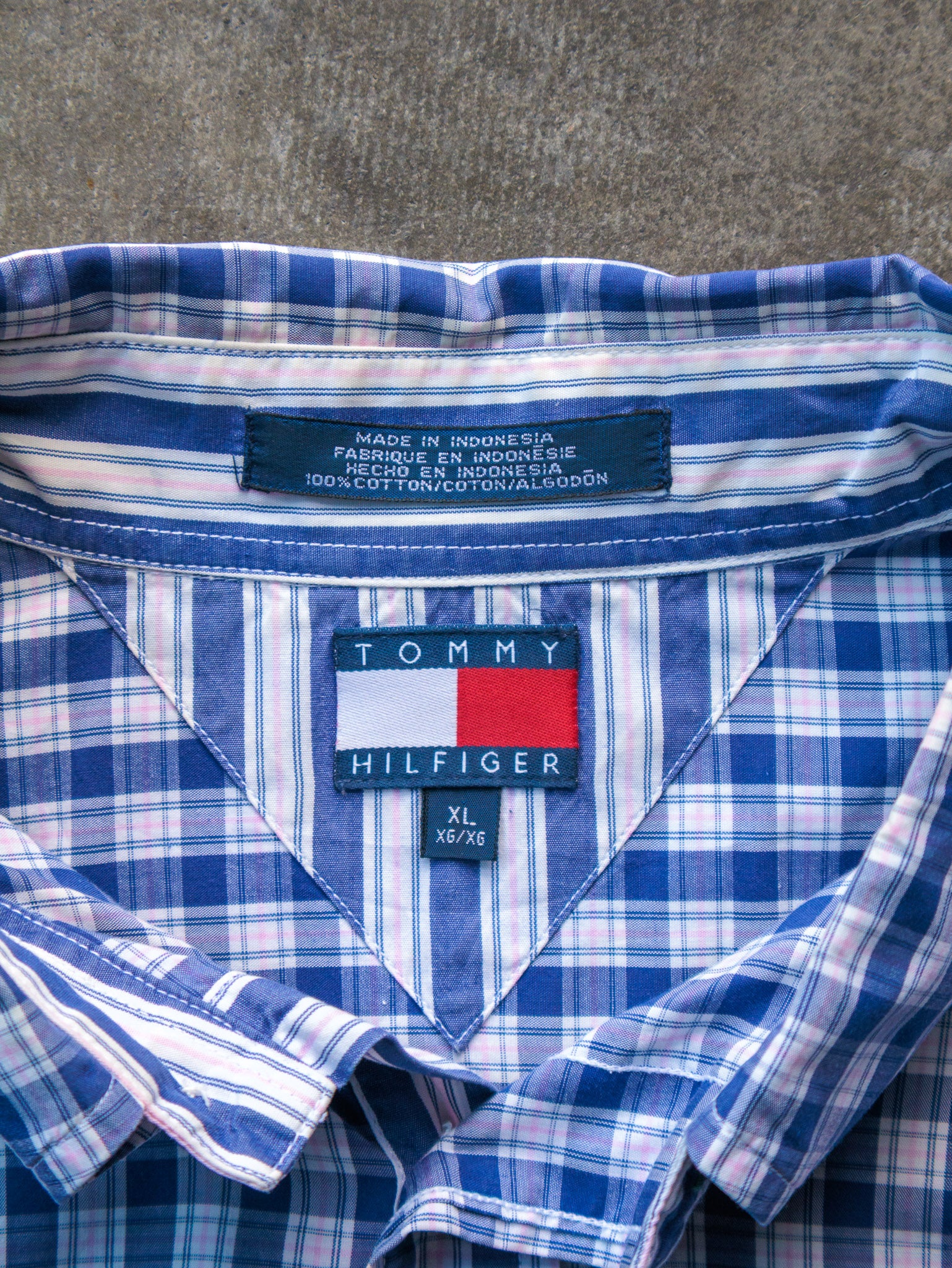 Vintage 00s Blue & White Plaid Tommy Hilfiger Shirt (XL)