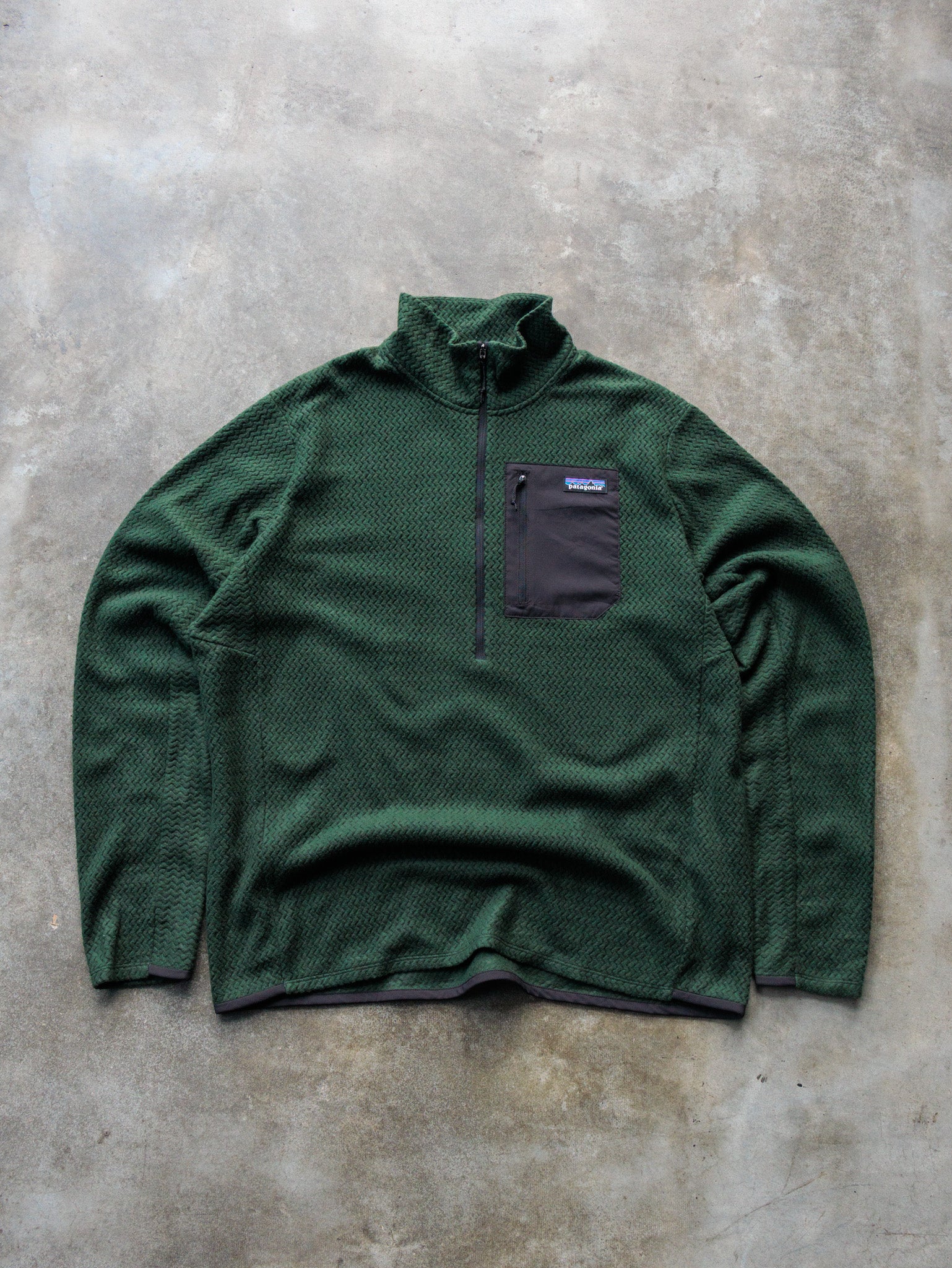 Vintage Green Patagonia Half Zip Fleece Sweatshirt (XL)
