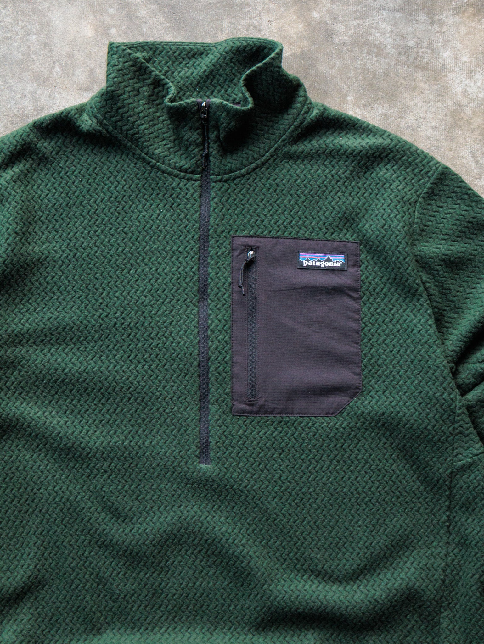 Vintage Green Patagonia Half Zip Fleece Sweatshirt (XL)