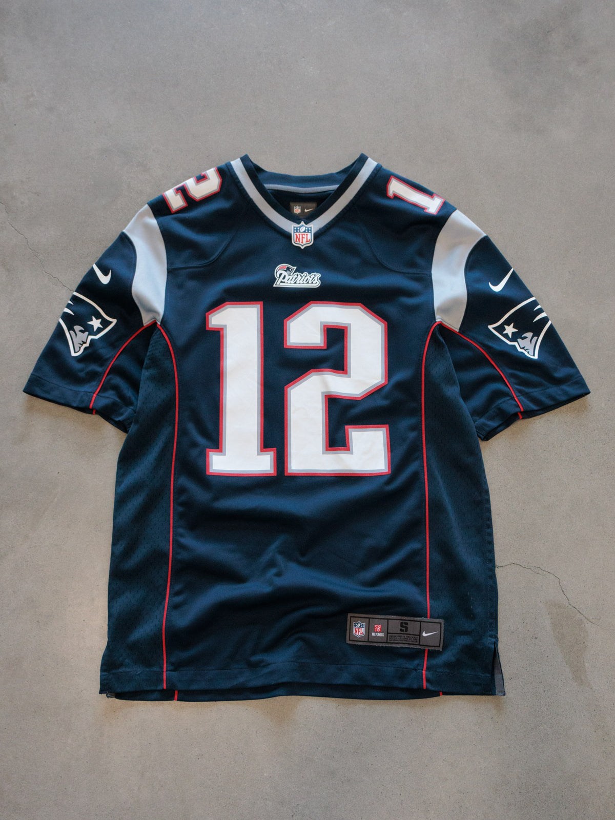 Vintage Navy Nike New England Patriots Brady Jersey (S)