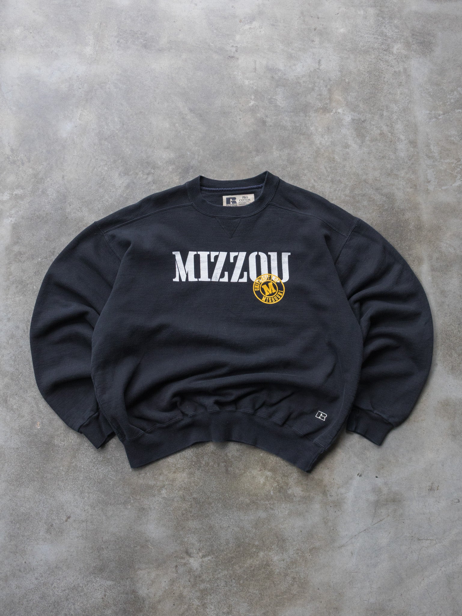 Vintage 90s Russell Athletic Mizzou Sweatshirt (XL)