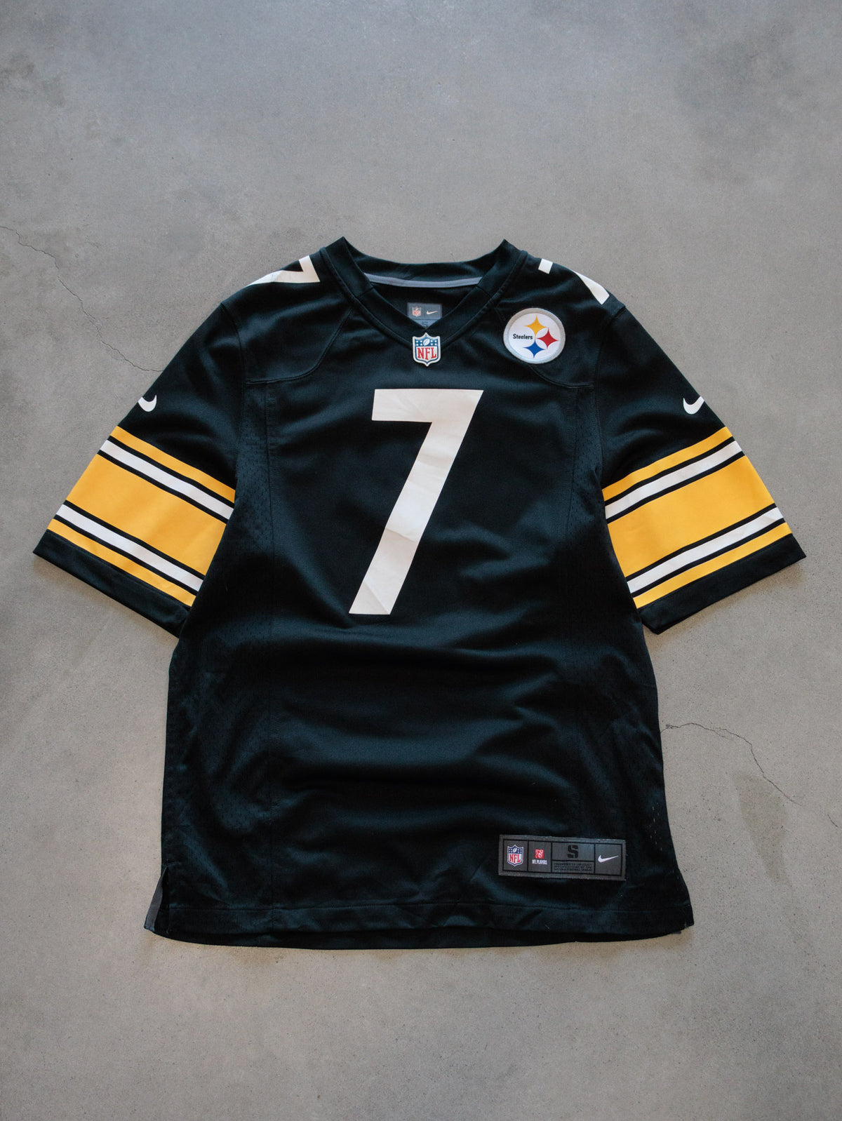 Vintage Black Nike Pittsburgh Steelers Roethlisberger Jersey (S)