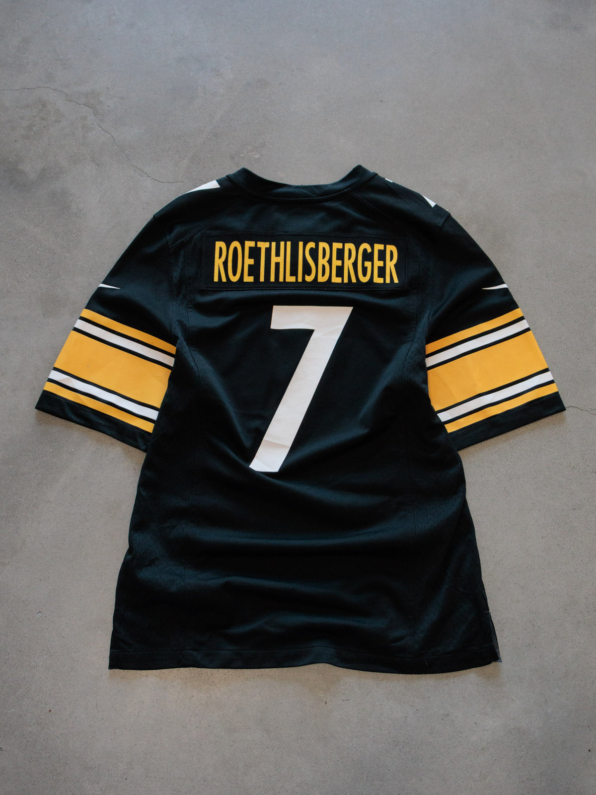 Vintage Black Nike Pittsburgh Steelers Roethlisberger Jersey (S)