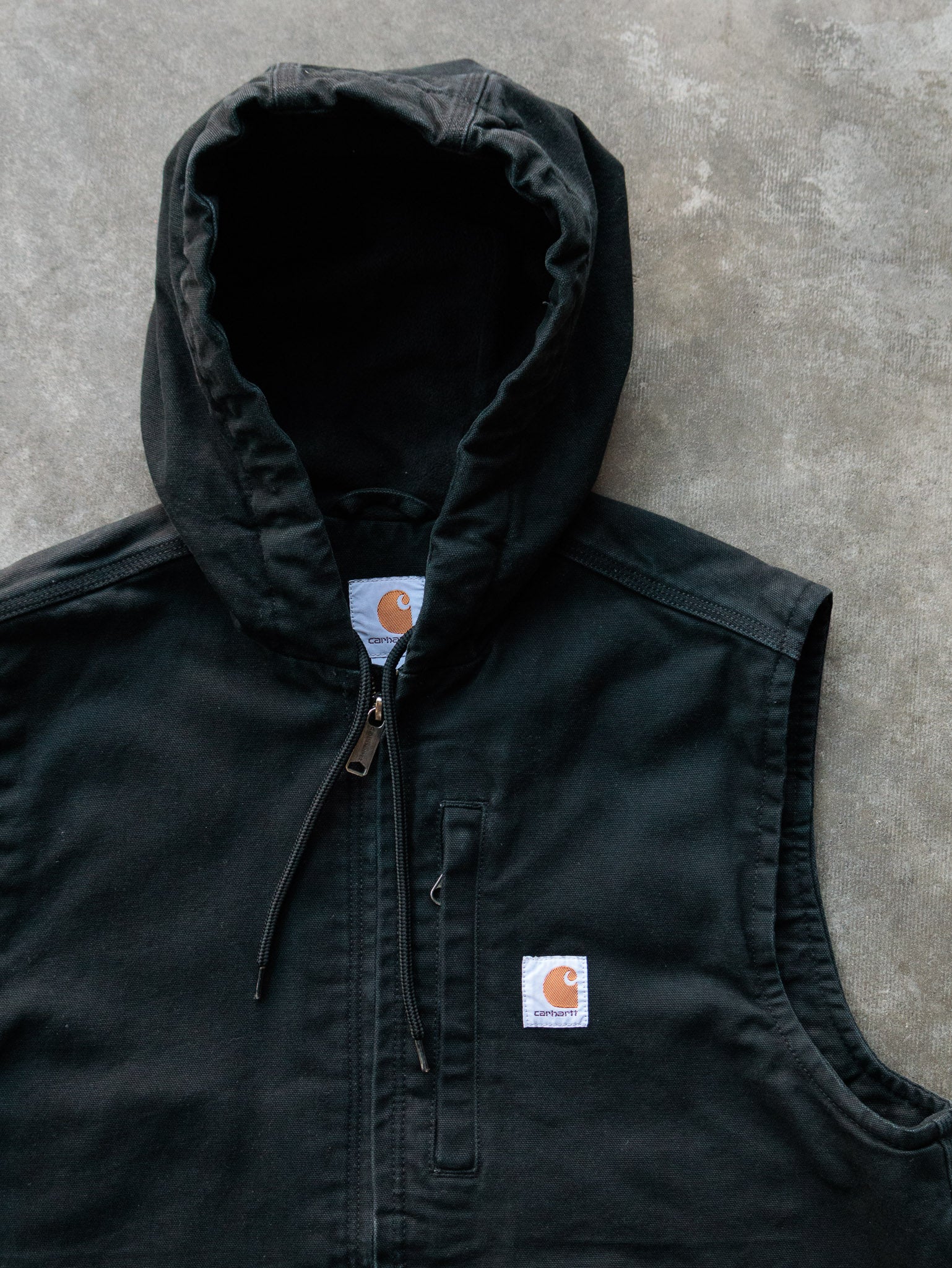 Vintage Carhartt Hooded Fleece-Lined Vest (M)